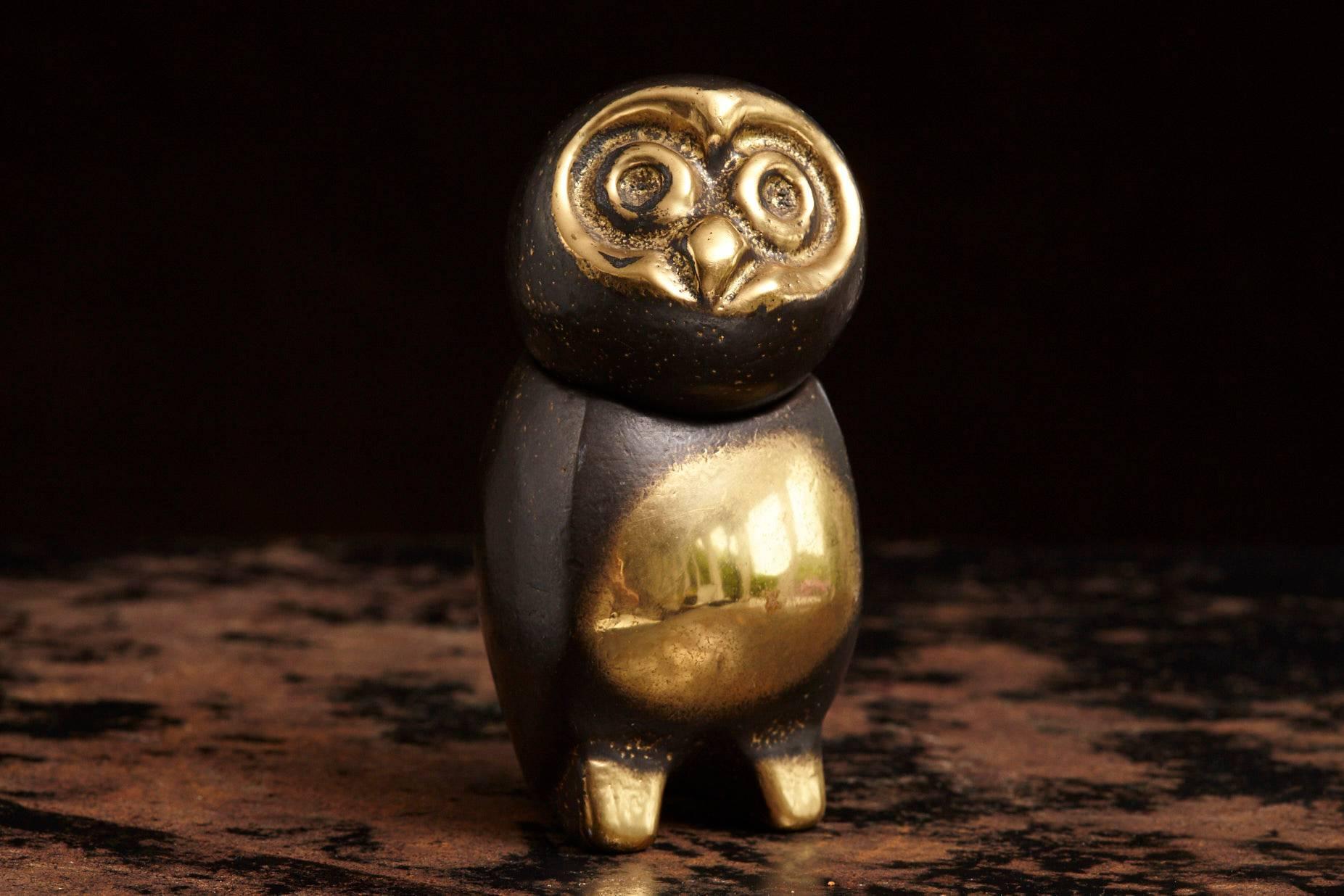 Mid-Century Modern Heavy Brass Owl with Swiveling Head in the Style of Walter Bosse