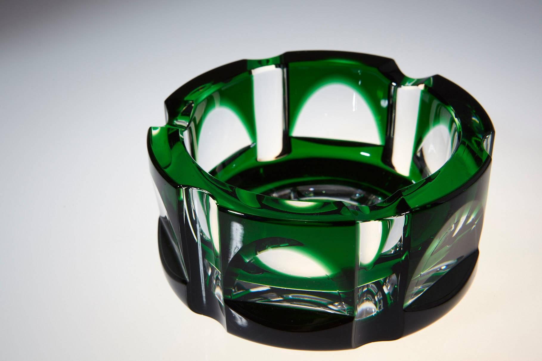 Mid-Century Modern Heavy Hexagonal Emerald Green Crystal Ashtray