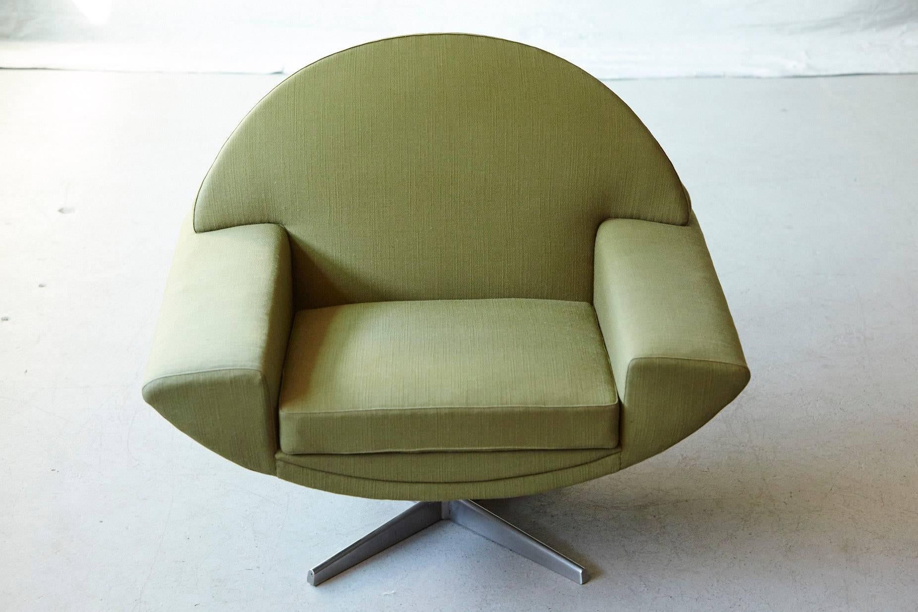 Steel Johannes Andersen 'Capri' Green Swivel Lounge Chair for Trensums, Denmark, 1960s