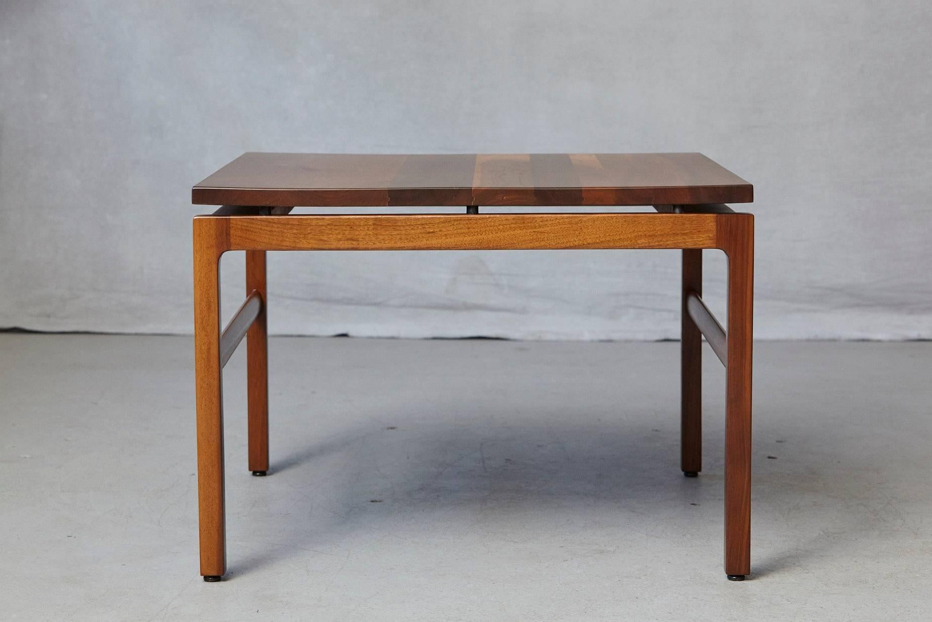 Gunlocke walnut side table, 1960s. The Gunlocke logo on the underside of the table.
The table has been newly refinished in November 2017, very good vintage condition.