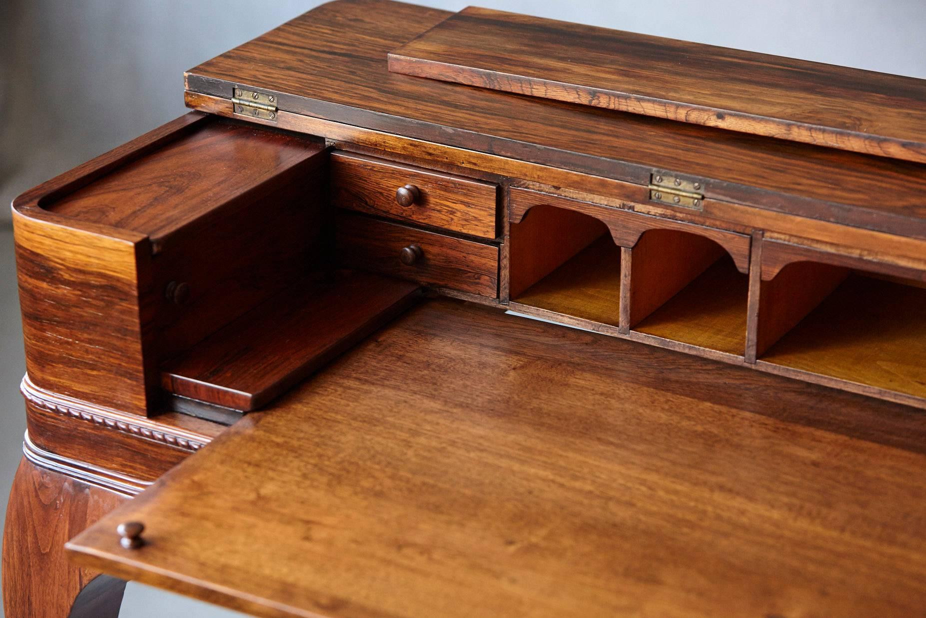 Late 19th Century Queen Anne Style Rosewood Spinet Desk In Good Condition In Pau, FR