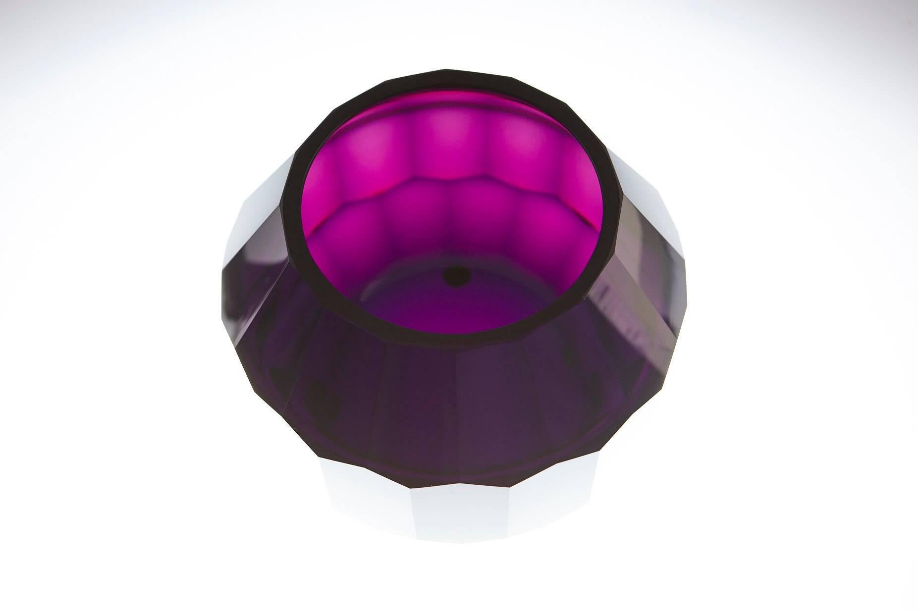Dark Violet Hand Cut Crystal Vase Attributed to Josef Hoffmann for Moser & Söhne For Sale 1