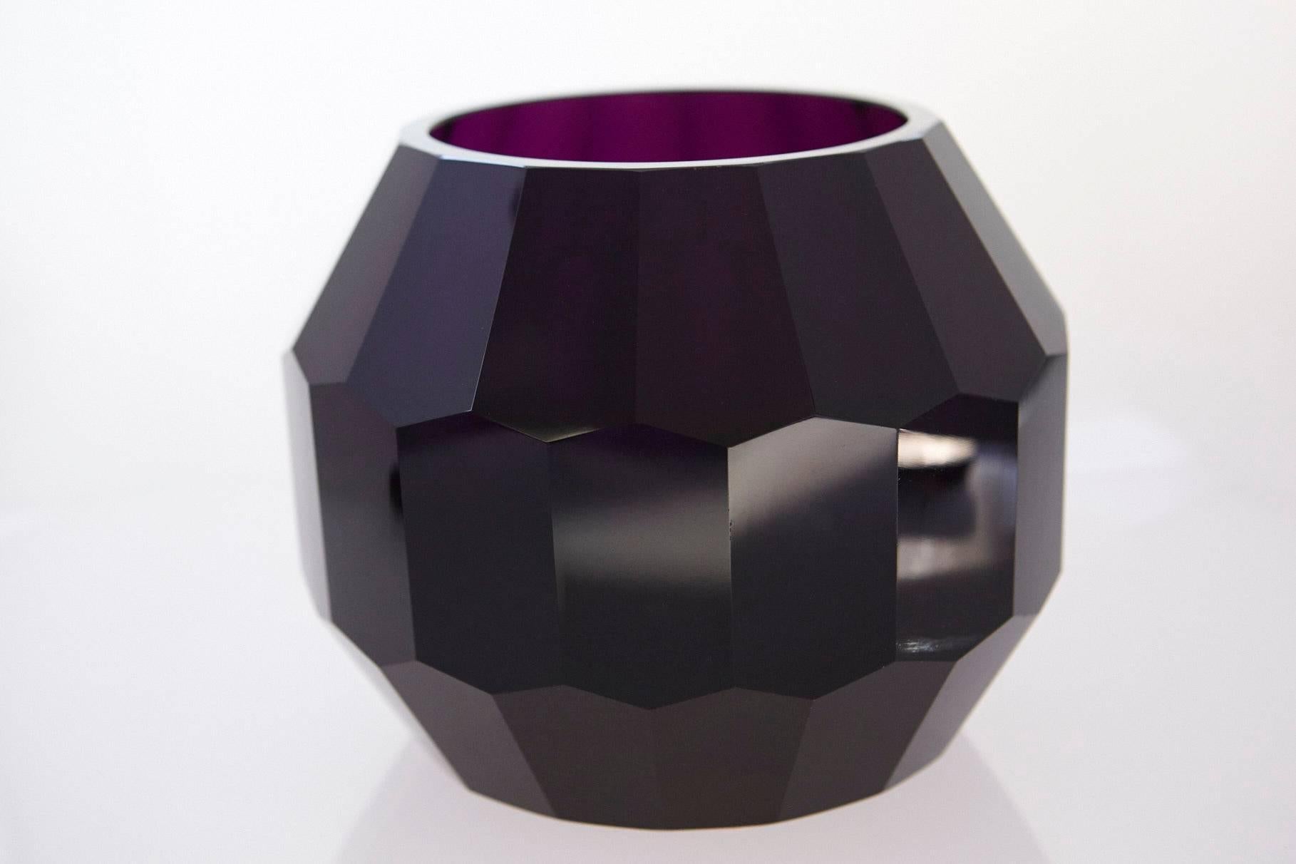 Dark Violet Hand Cut Crystal Vase Attributed to Josef Hoffmann for Moser & Söhne For Sale 2