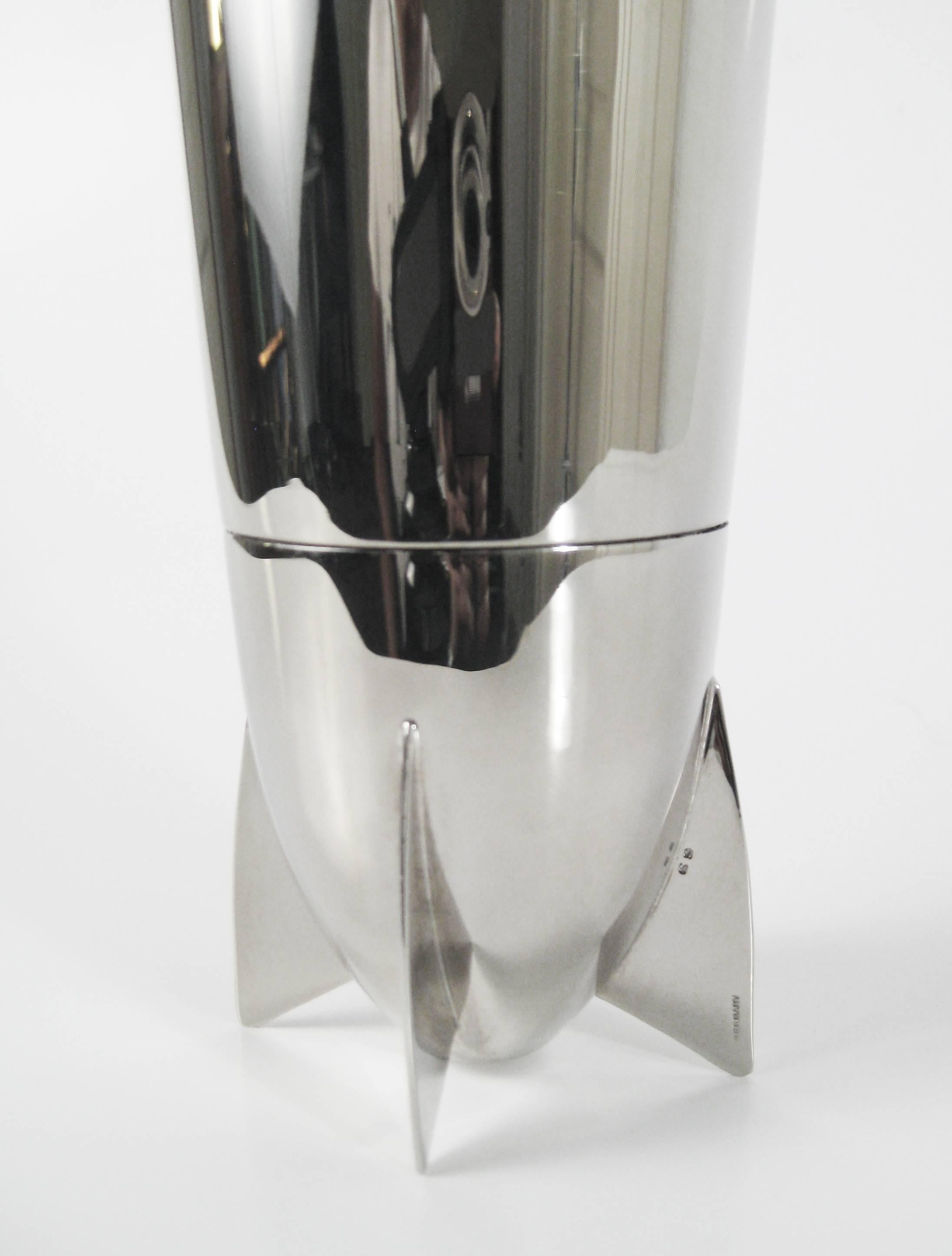 Streamline Dirigible Cocktail Shaker by J.A. Henckels. Germany, circa 1930. 1