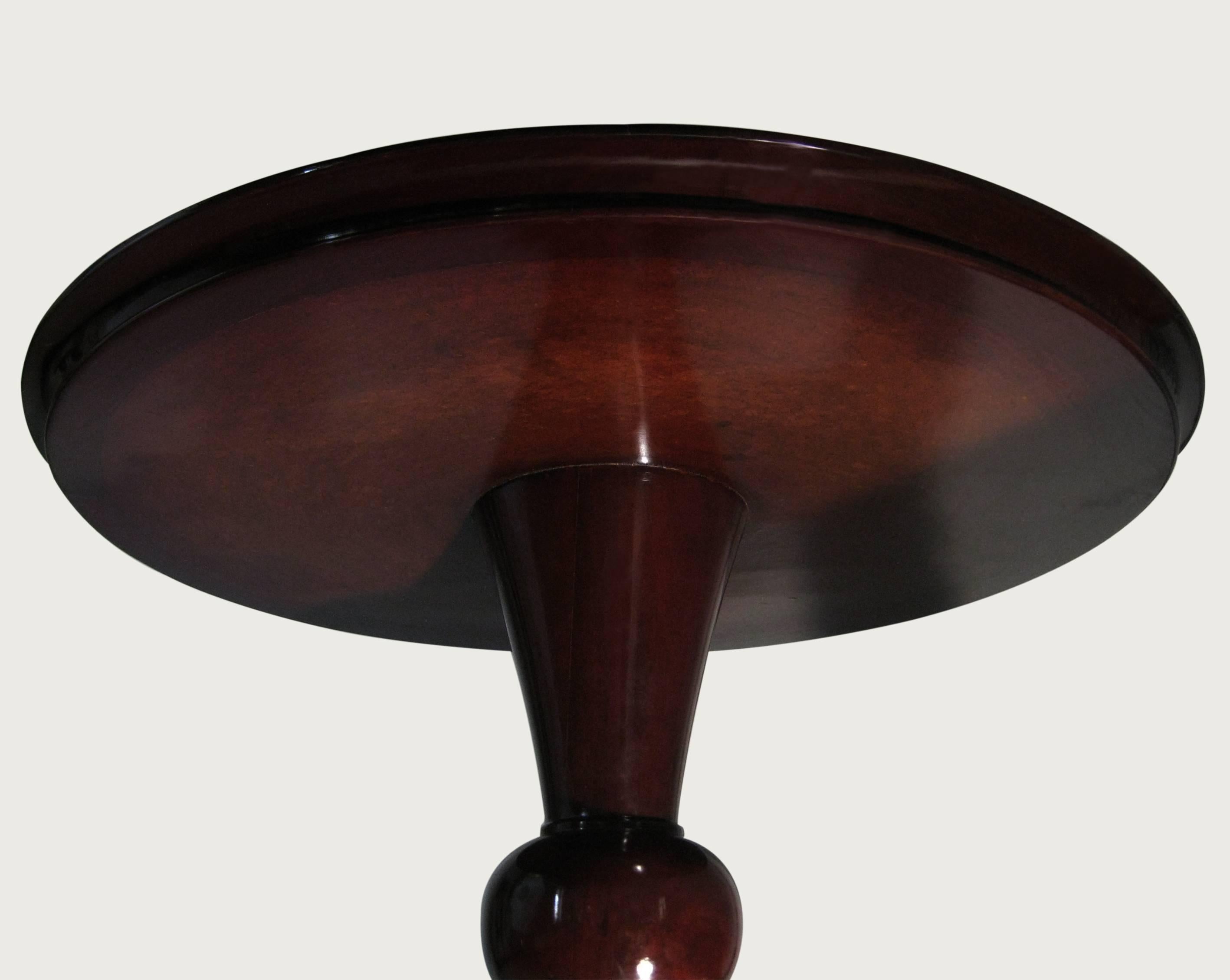 Pair of Side Tables, Mahogany and Bronze, Arturo Pani, Mexico, circa 1950 For Sale 3