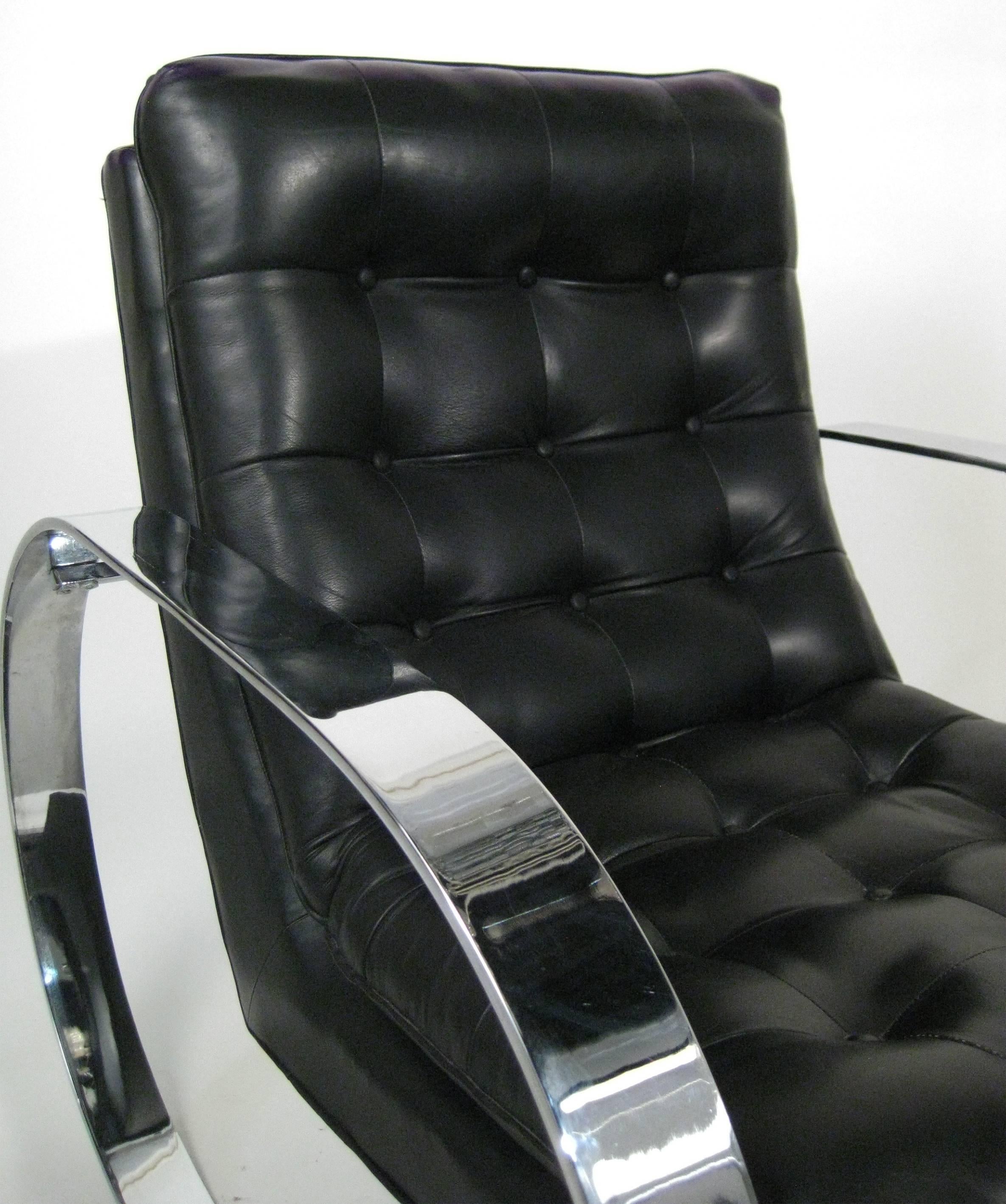 Pair of Armchairs, Chrome with Leather, Mexico, circa 1970 In Excellent Condition For Sale In Mexico City, Cuauhtemoc