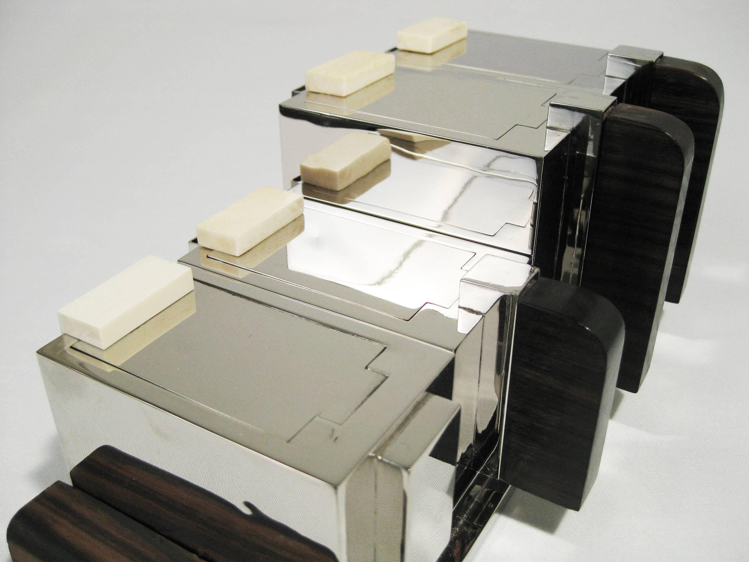 Tea Set in Chrome and Wood, Attributed to Maison Desny, France, circa 1930 For Sale 2