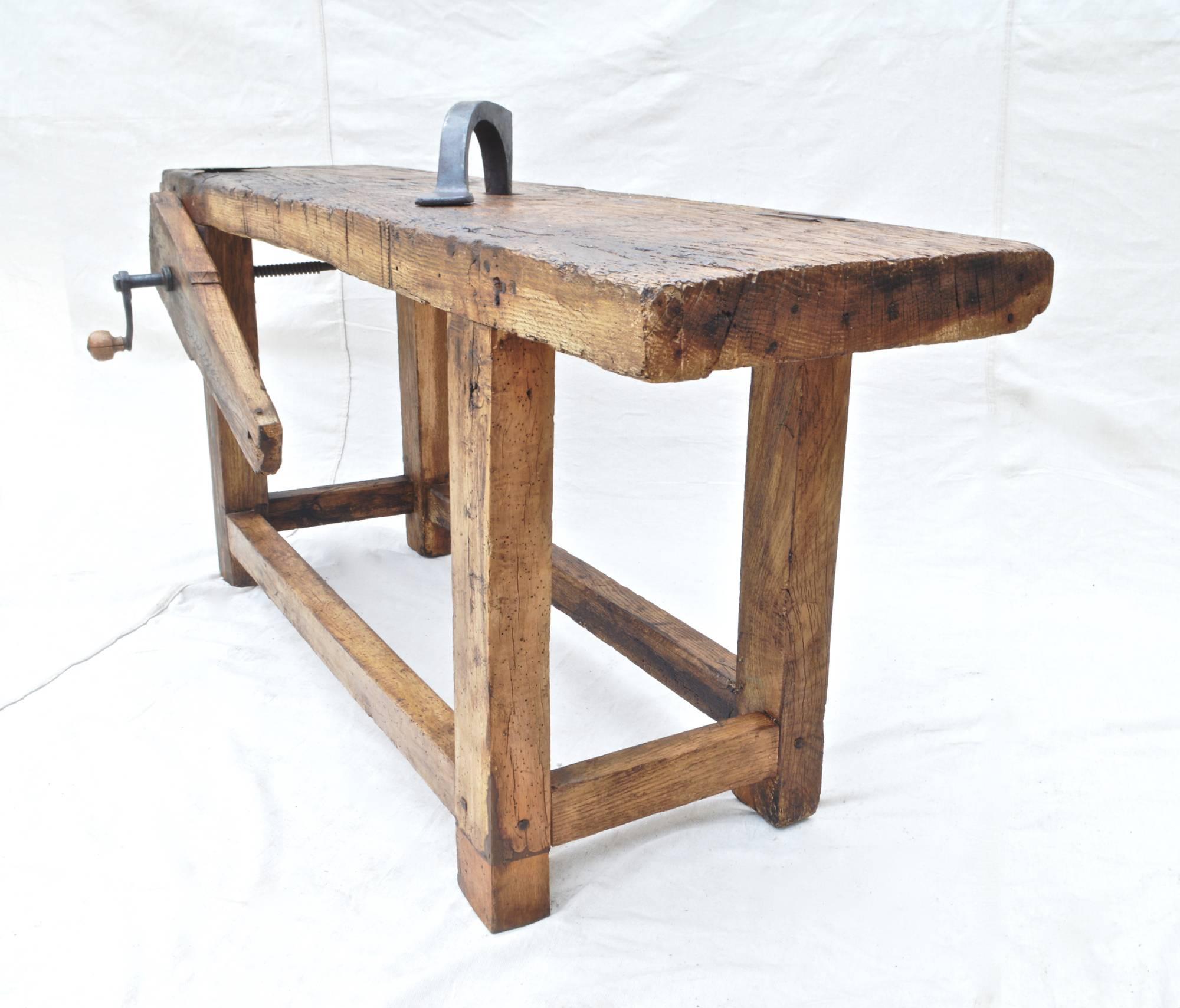 French Workbench of Elm In Good Condition In Charlottesville, VA