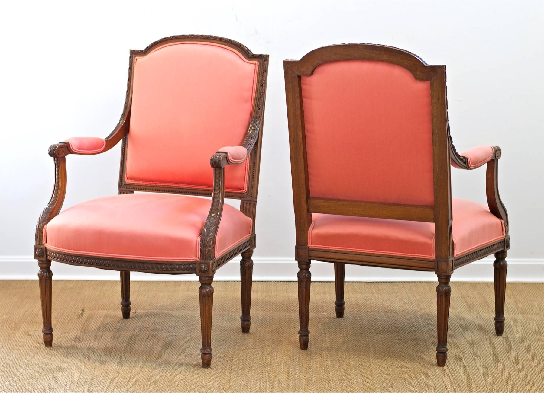 20th Century Pair of Louis XVI Chairs