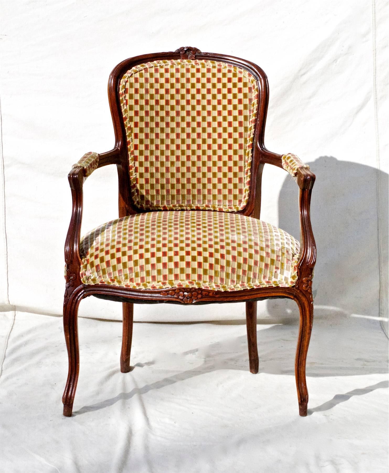 French Louis XV Fauteuil in Cut Velvet For Sale