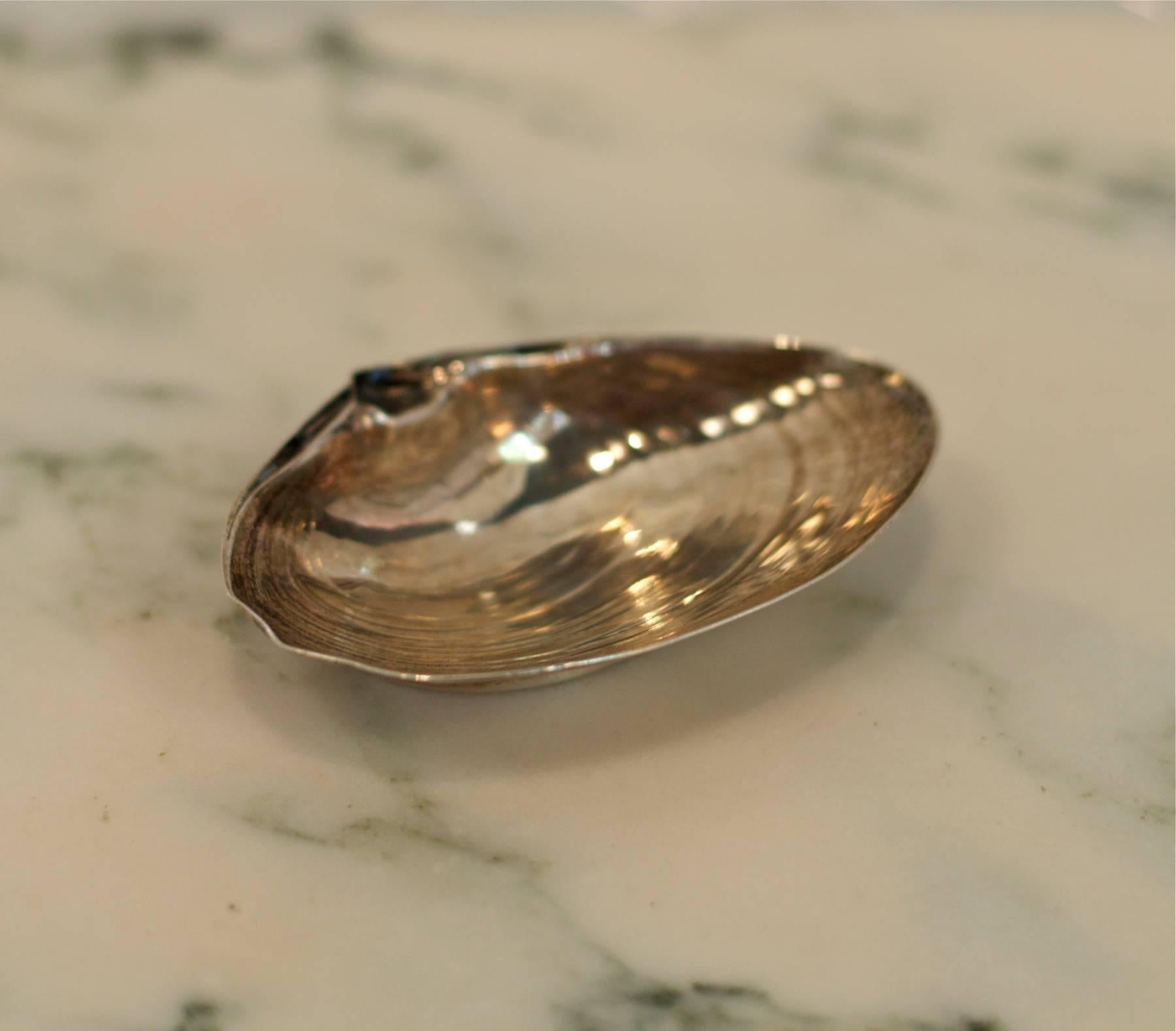 sterling silver clam shell dish