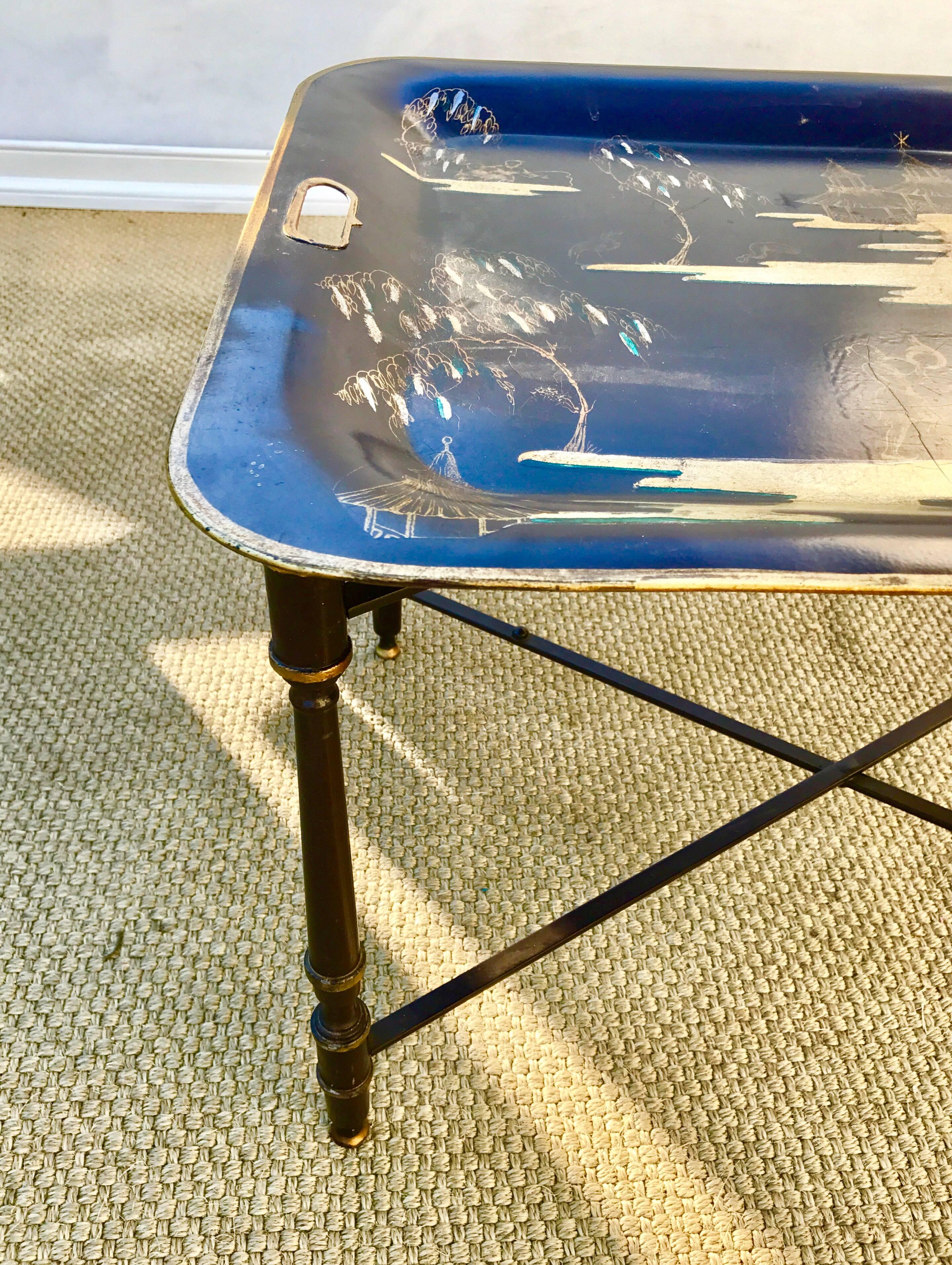 Italian Tole Painted Tray Coffee Table In Good Condition In Charlottesville, VA