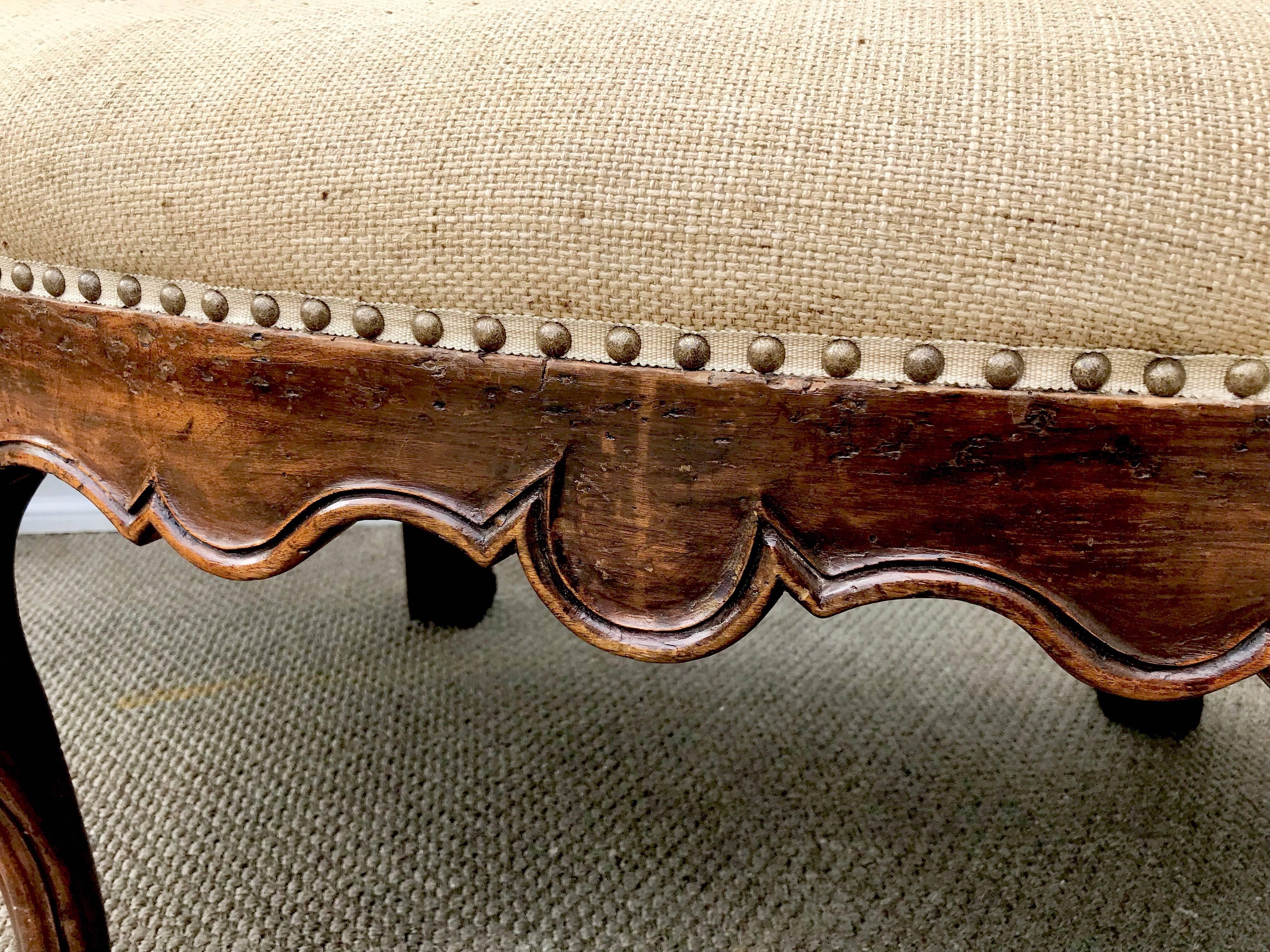 18th Century Italian Walnut Triple Back Bench or Settee In Good Condition For Sale In Charlottesville, VA