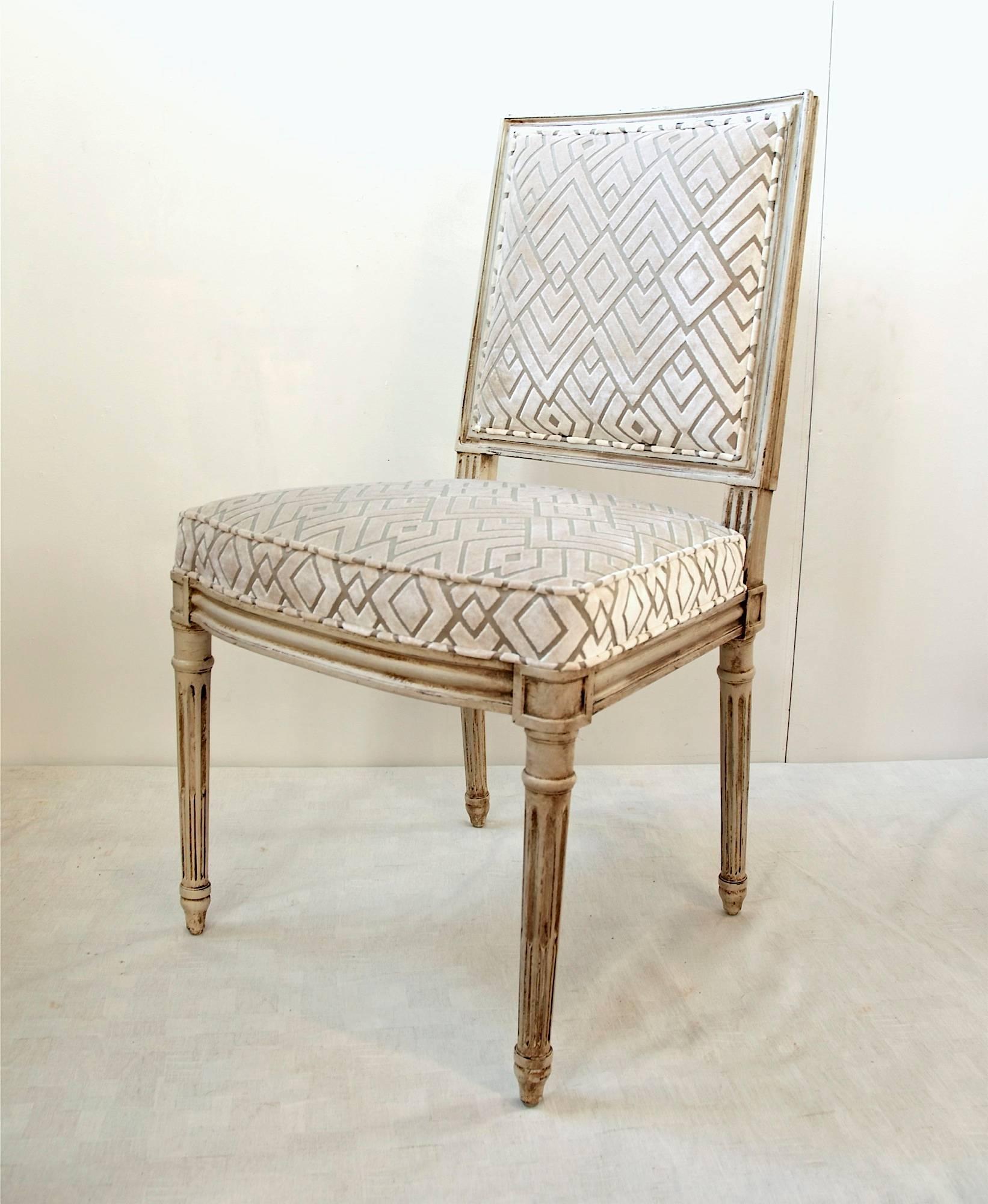 Set of Louis XVI Dining Chairs In Excellent Condition In Charlottesville, VA