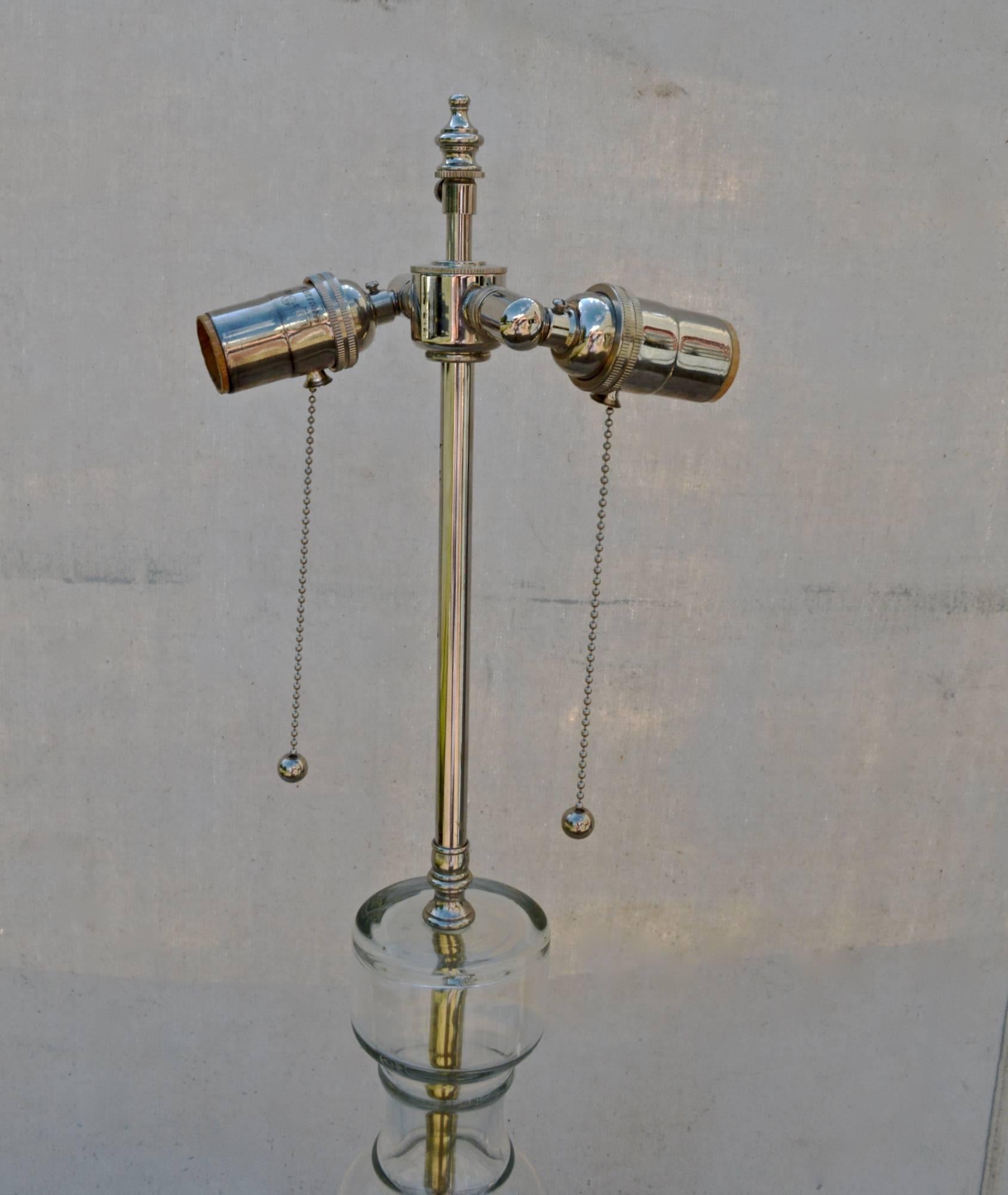 Cast Clear Glass Lamp of Large-Scale For Sale
