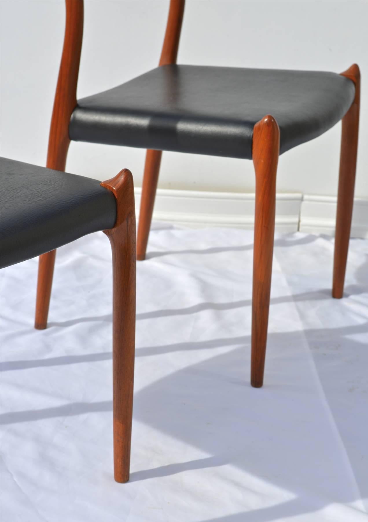 N.O. Moller Model 78 Danish Modern Dining Chairs in Teak, Pair For Sale 1