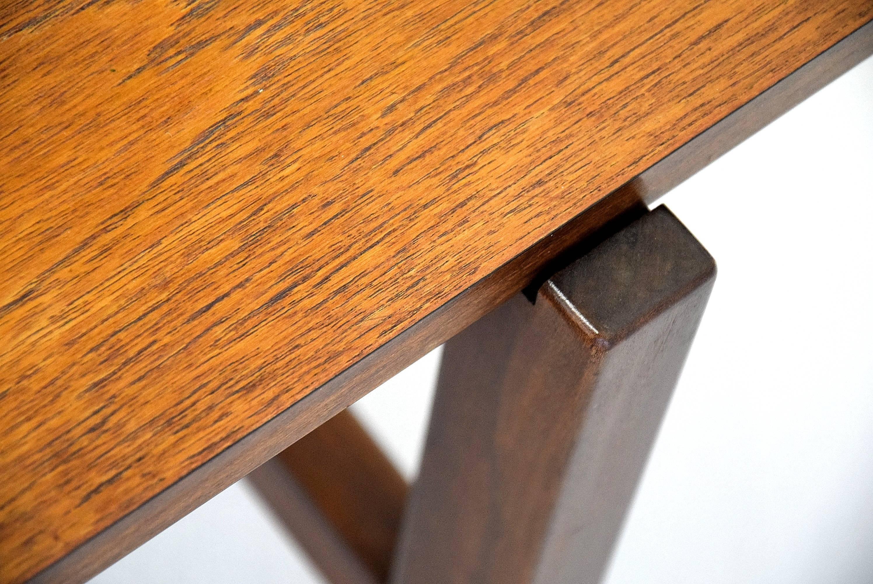 Mid-20th Century Mid Century teak coffee table. For Sale