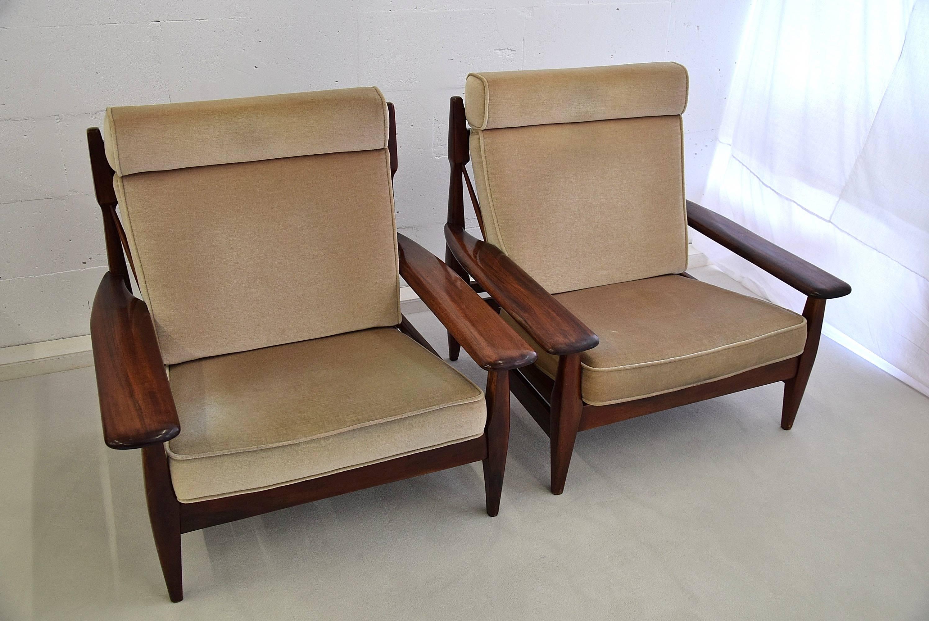 Mid century modern mahogany lounge chairs In Excellent Condition In Weesp, NL