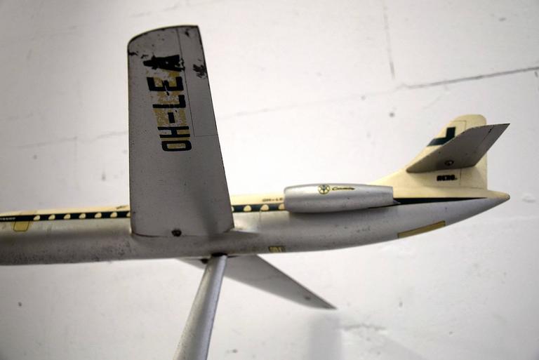 Caravelle Late 1950s Finnair Airplane Model In Good Condition For Sale In Weesp, NL