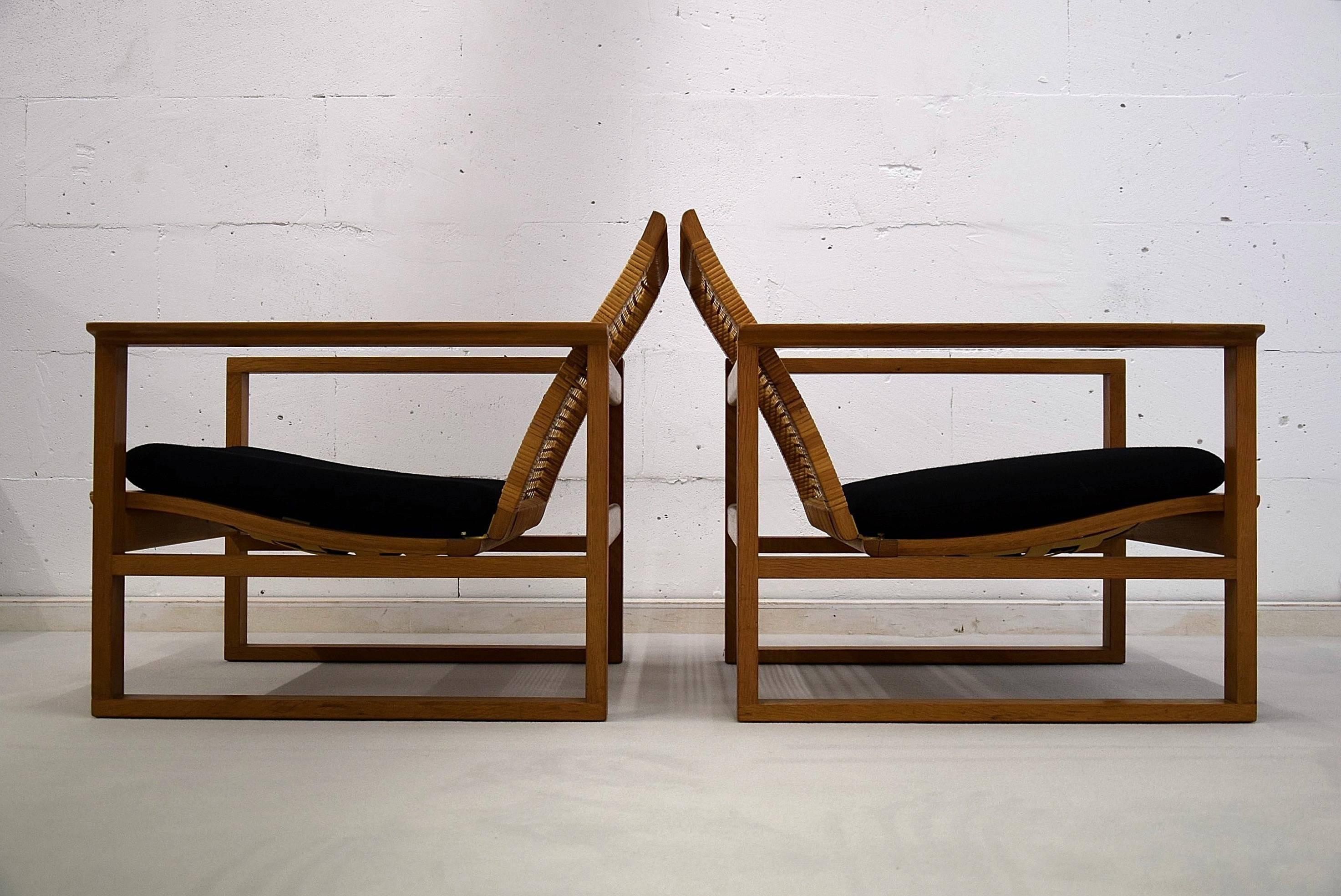 Mid-20th Century Børge Mogensen, Pair of Oak and Cane Lounge Chairs