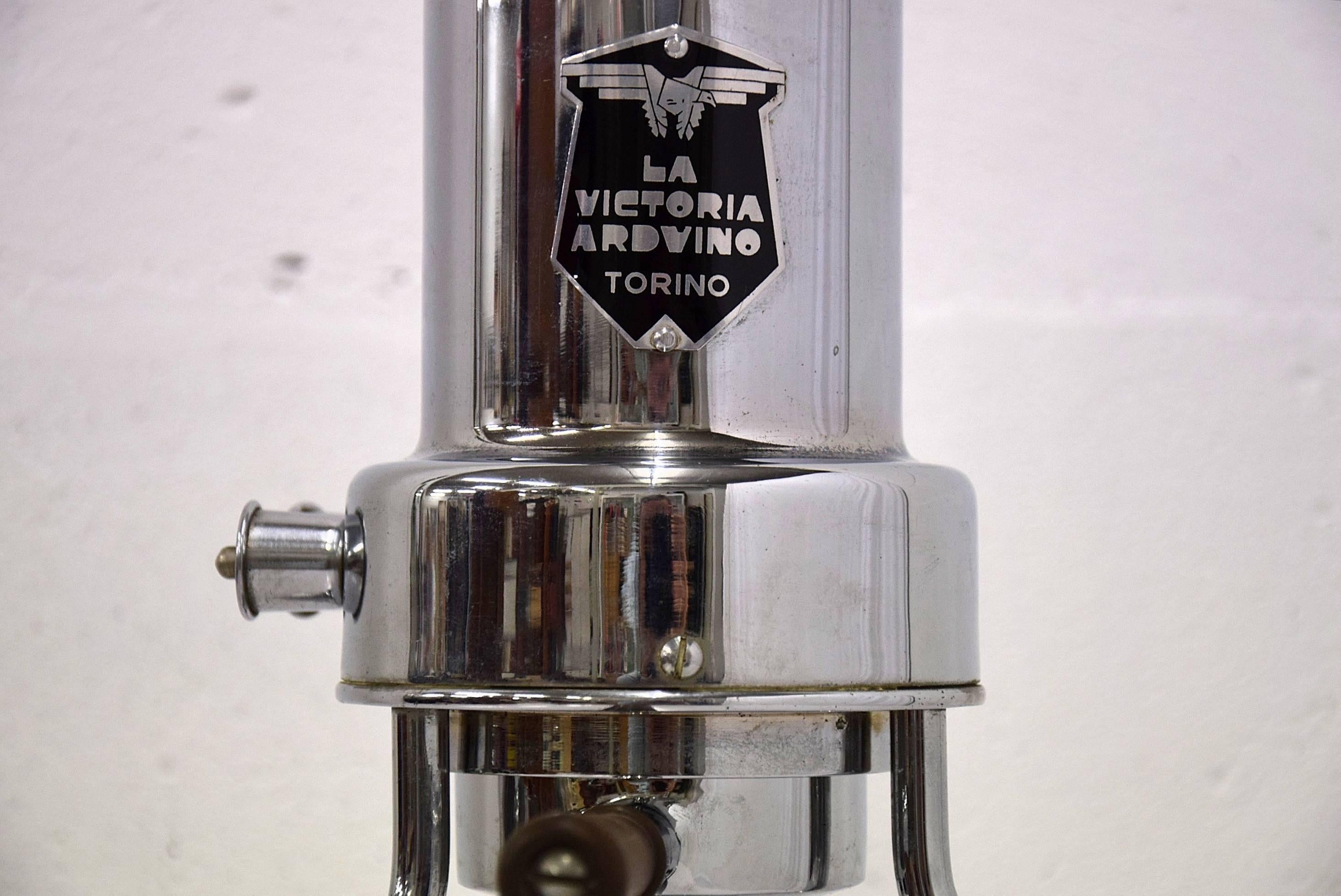 Rare late 1930s La Victoria Arduino espresso machine for home use.

As you can see in the images is this impressive after nearly 80 years in fantastic condition.

It comes without the filter and it's power cable so I recommend it as show piece