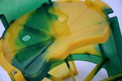 Chaise verte et jaune Gaetano Pesce