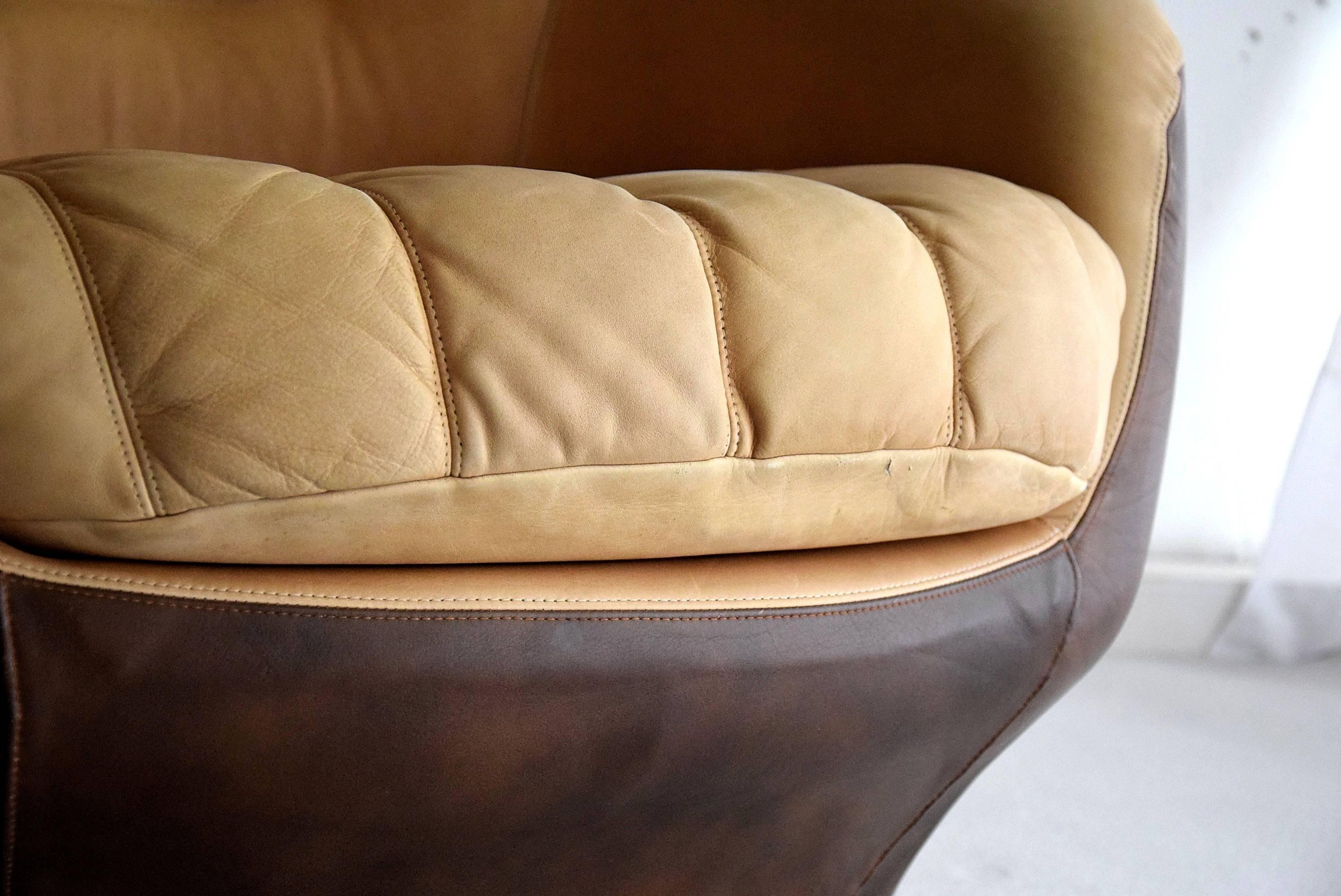Mid-Century Modern 1970s Leather Lounge Chairs in the Style of De Sede