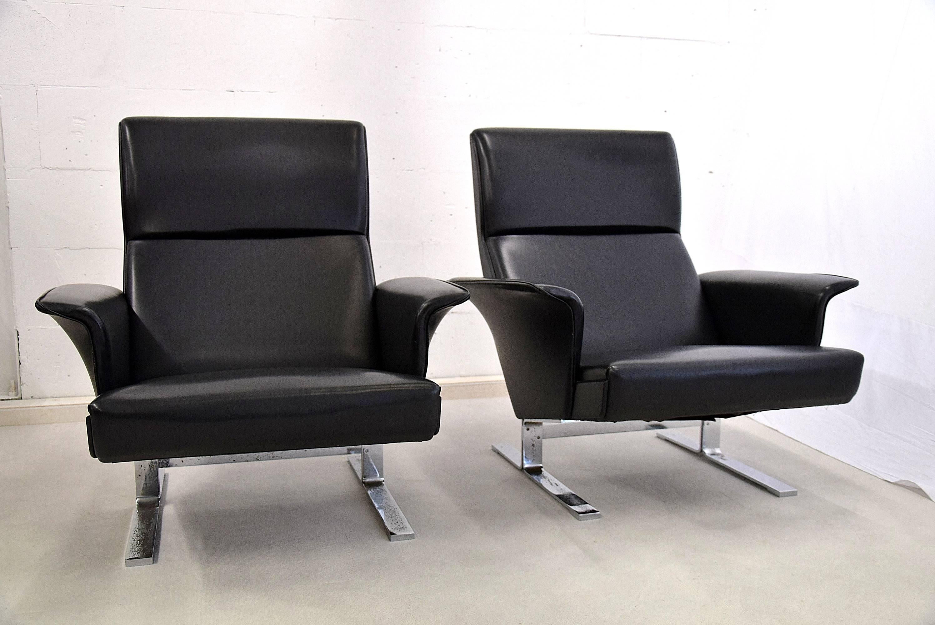 Danish Mid-Century Modern Lounge Chairs by Georg Thams