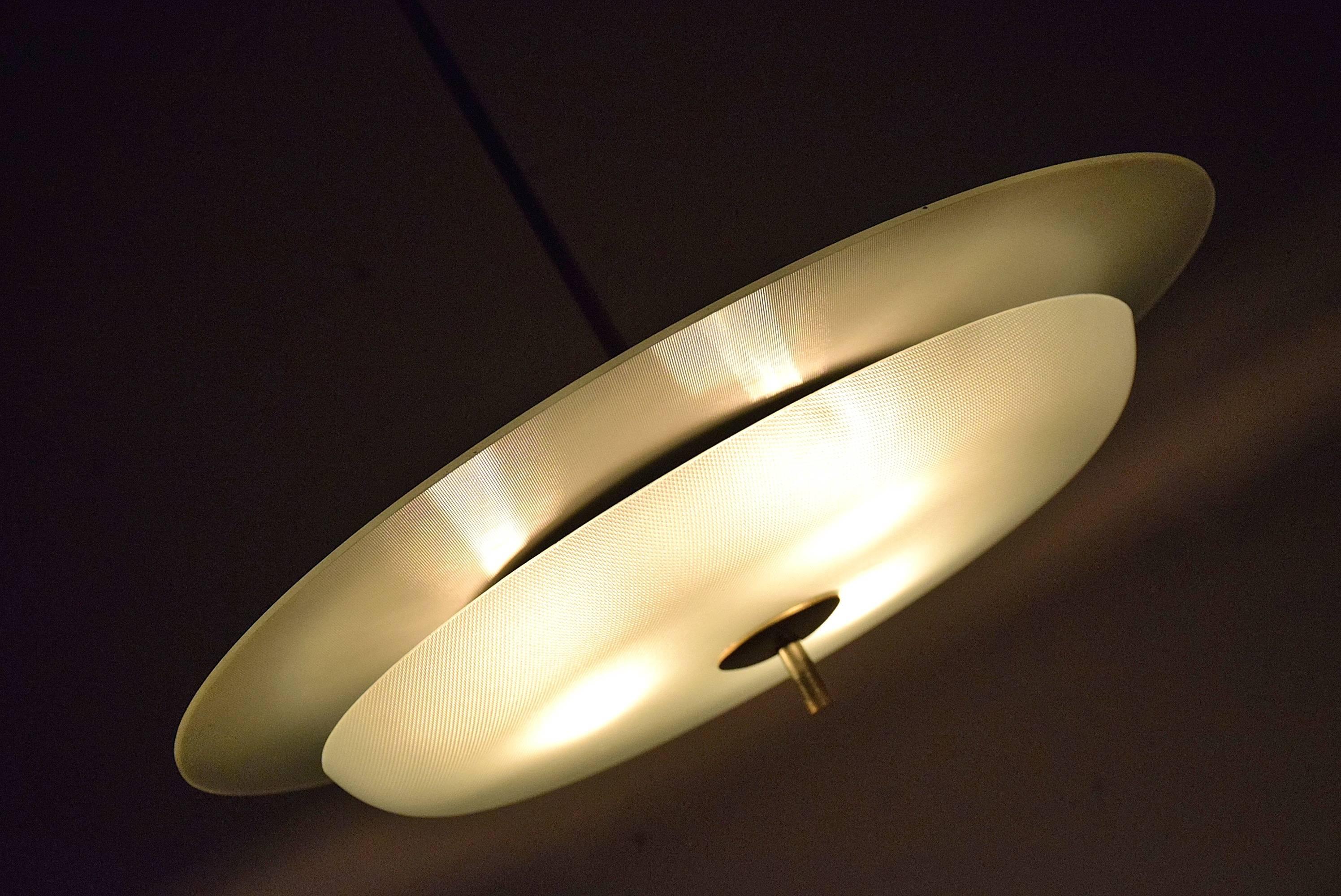 Fontana Arte Attributed Mid Century Modern Chandelier In Good Condition In Weesp, NL