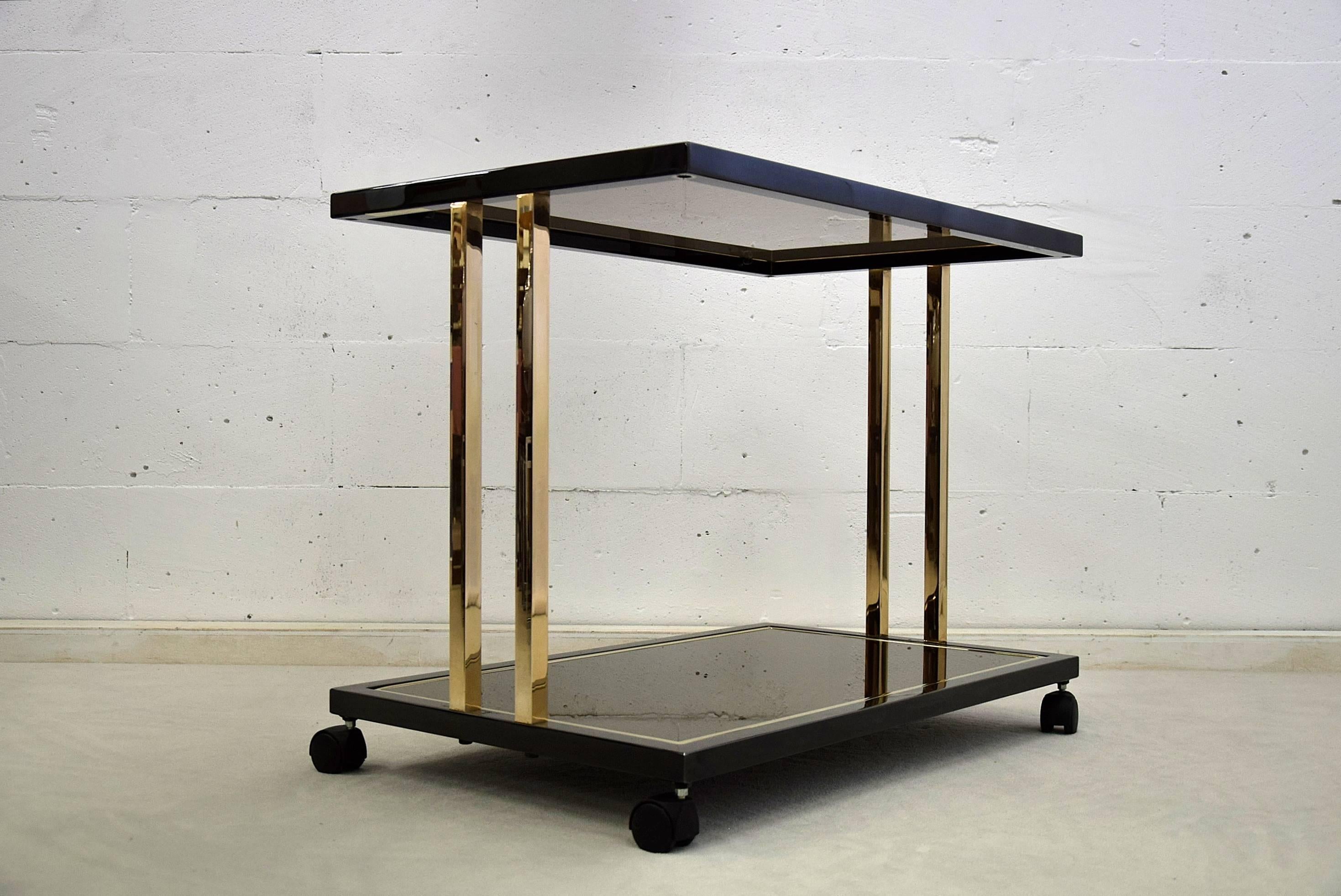 Table de service Belgo chromée mi-siècle moderne à deux niveaux en vente 1