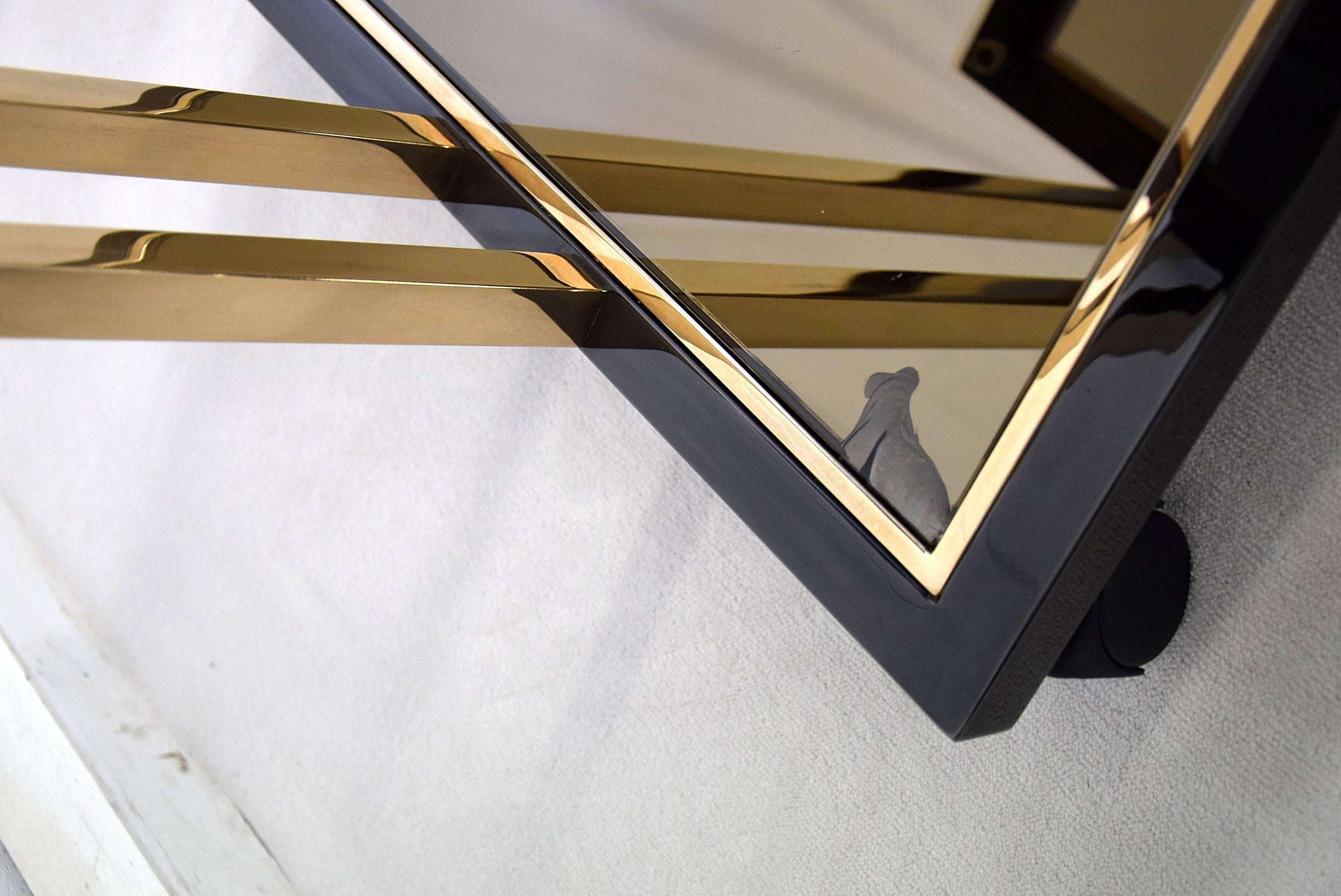 Métal Table de service Belgo chromée mi-siècle moderne à deux niveaux en vente
