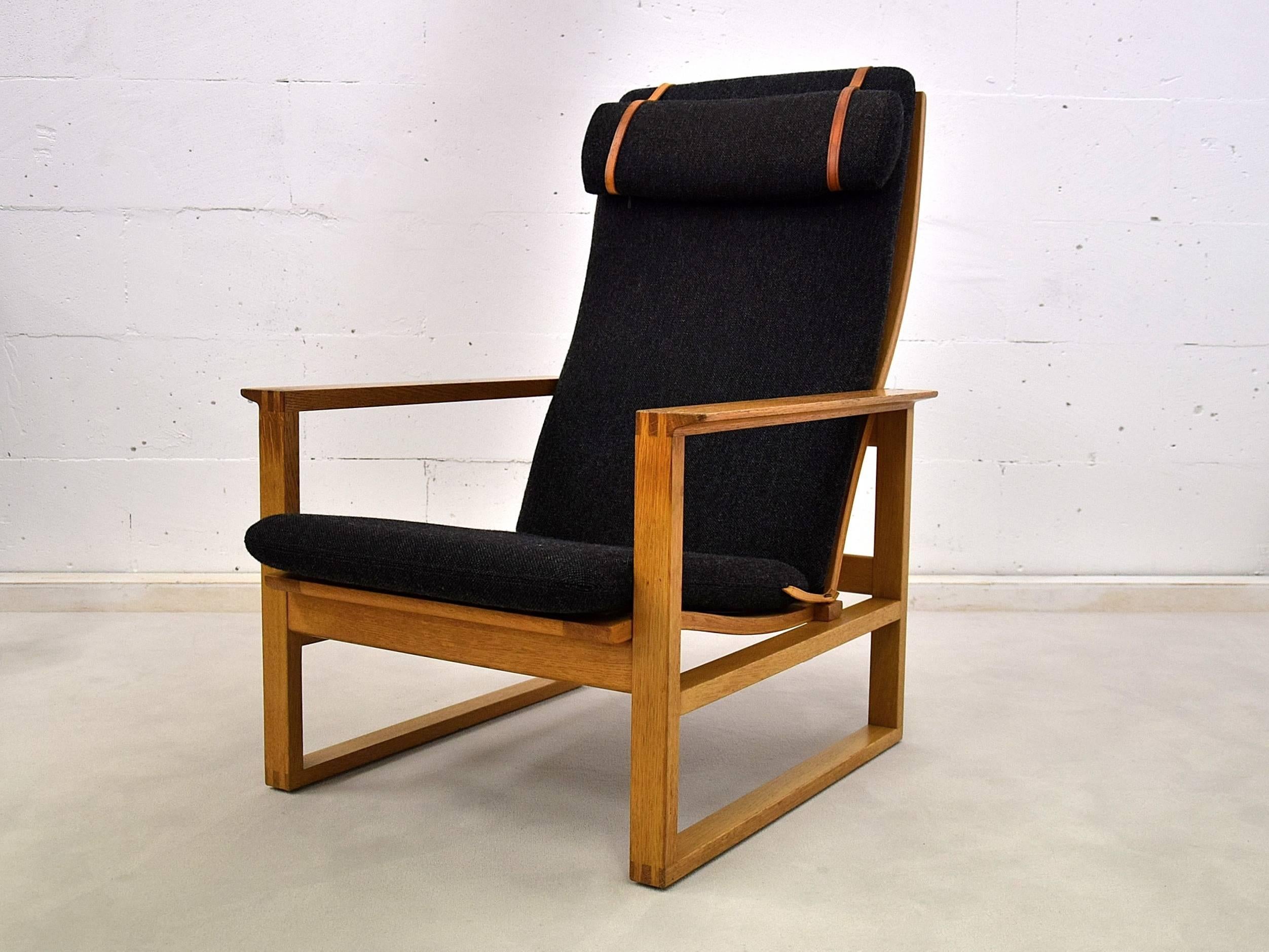 Swedish Mid Century Modern Oak Lounge Chair by Børge Mogensen