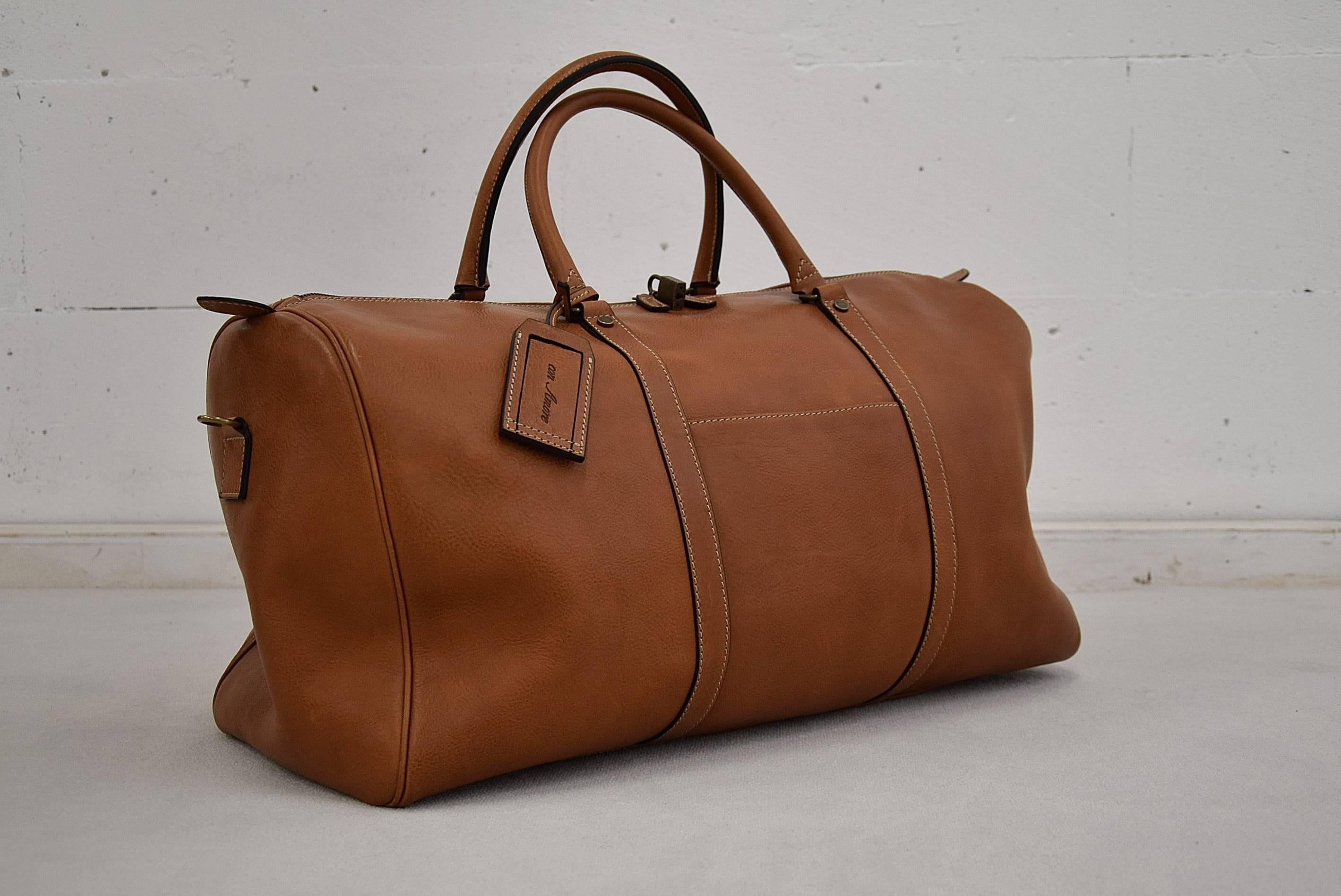 buffalo leather travel bag