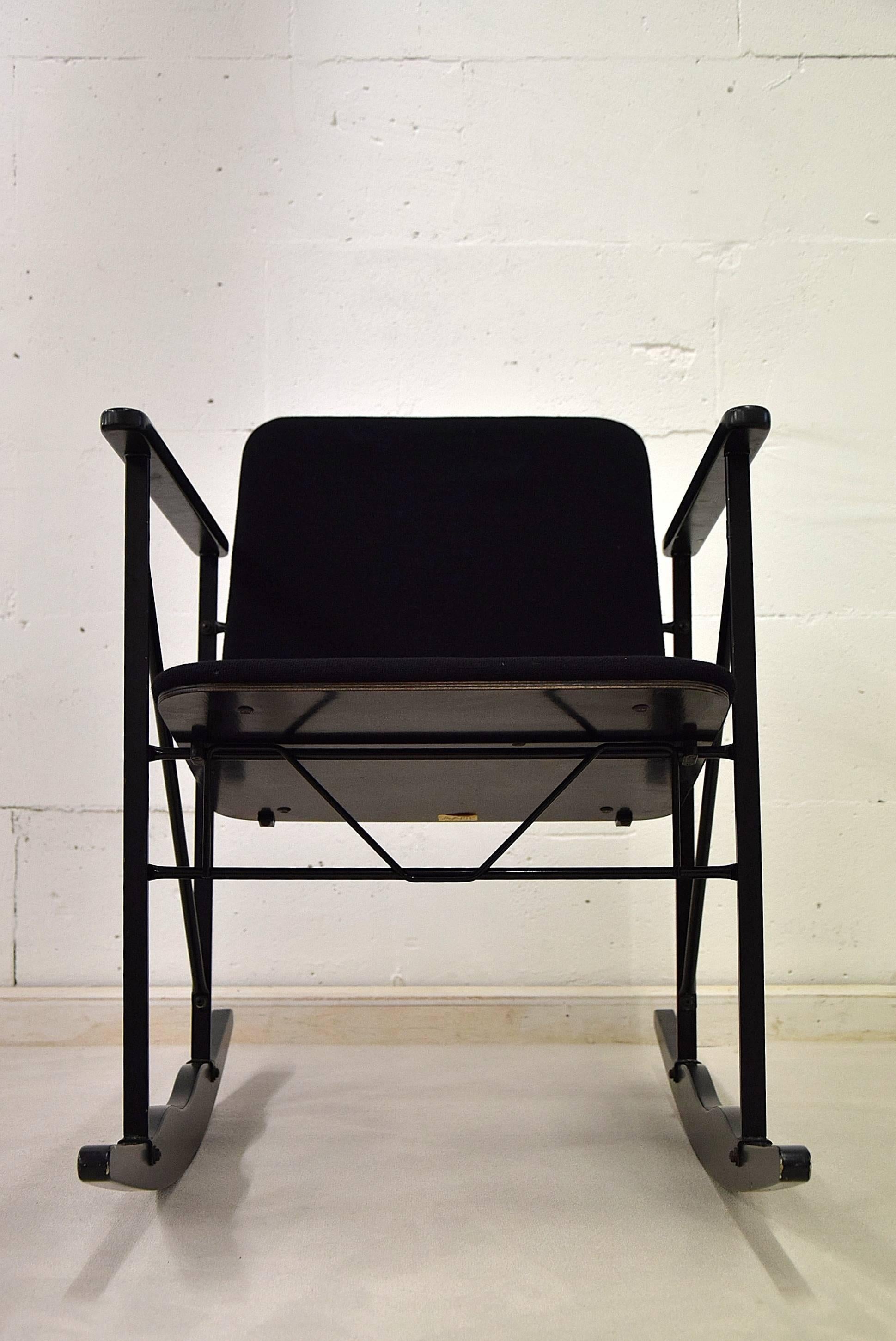 Experiment Rocking Chair by Yrjö Kukkapuro for Avarte Mid Century Modern Bon état - En vente à Weesp, NL