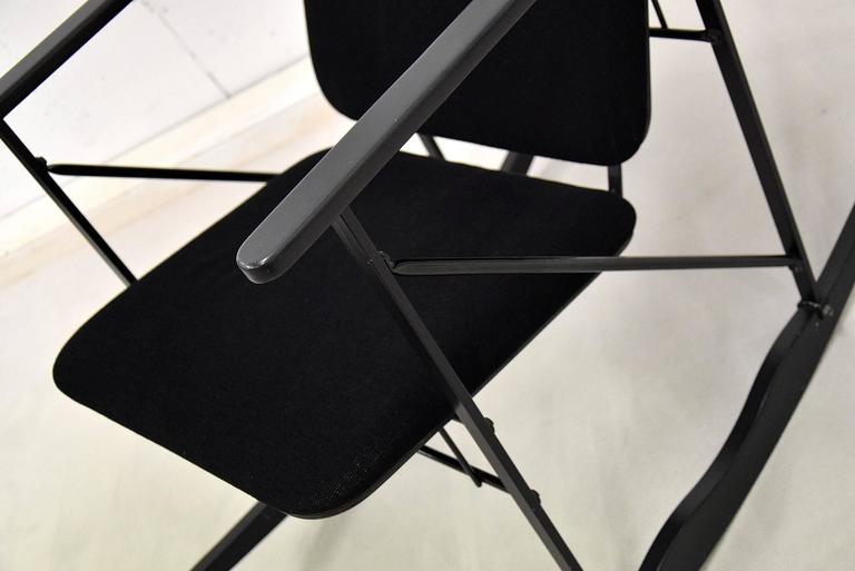 Introducing a stunning piece of furniture - the minimalist and sleek Yrjö Kukkapuro rocking chair for Avarte. This chair is a true example of modern design, with a focus on form and function that creates a perfect balance of style and