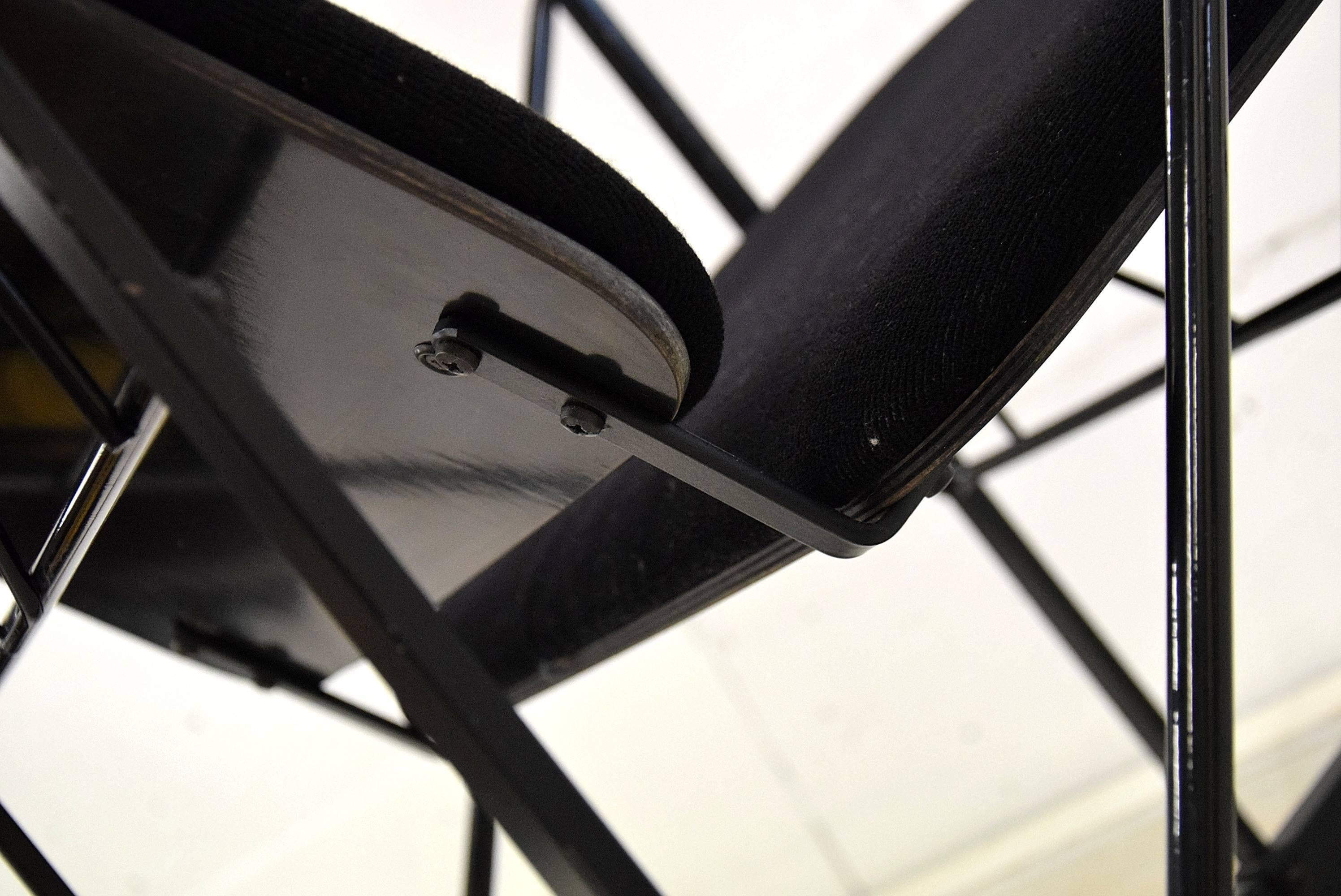 Iron Experiment Rocking Chair by Yrjö Kukkapuro for Avarte Mid Century Modern For Sale