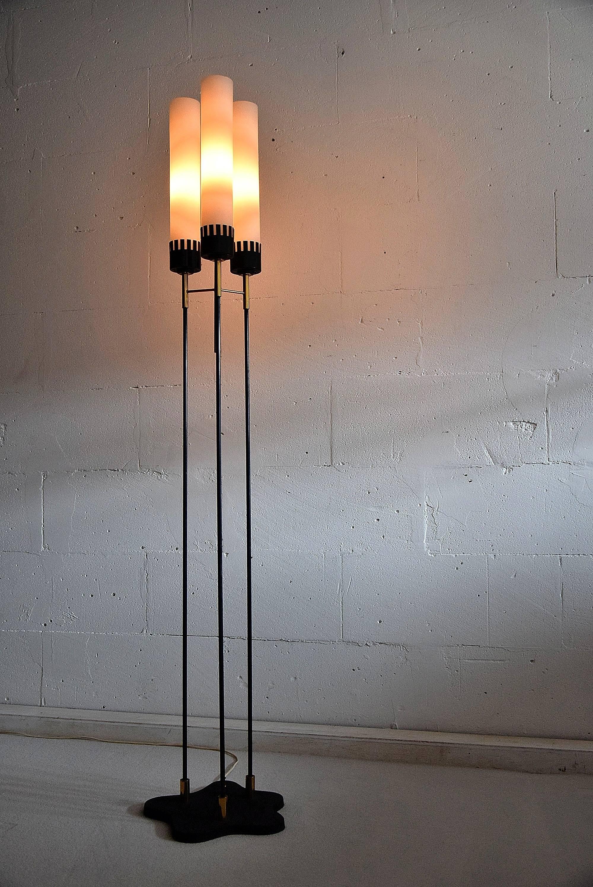 Stilnovo Mid-Century Modern Floor Lamp In Good Condition In Weesp, NL
