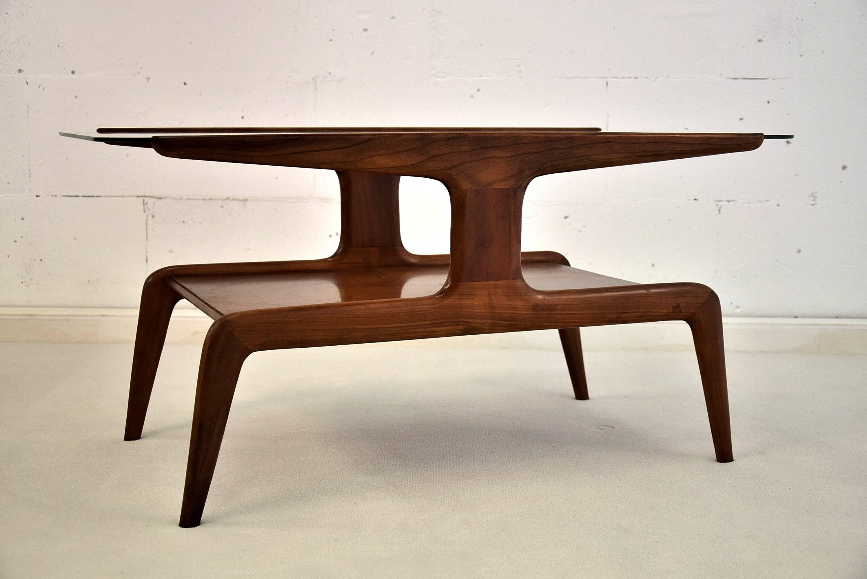 Early 20th Century Walnut Coffee Table for La Rinascente 3