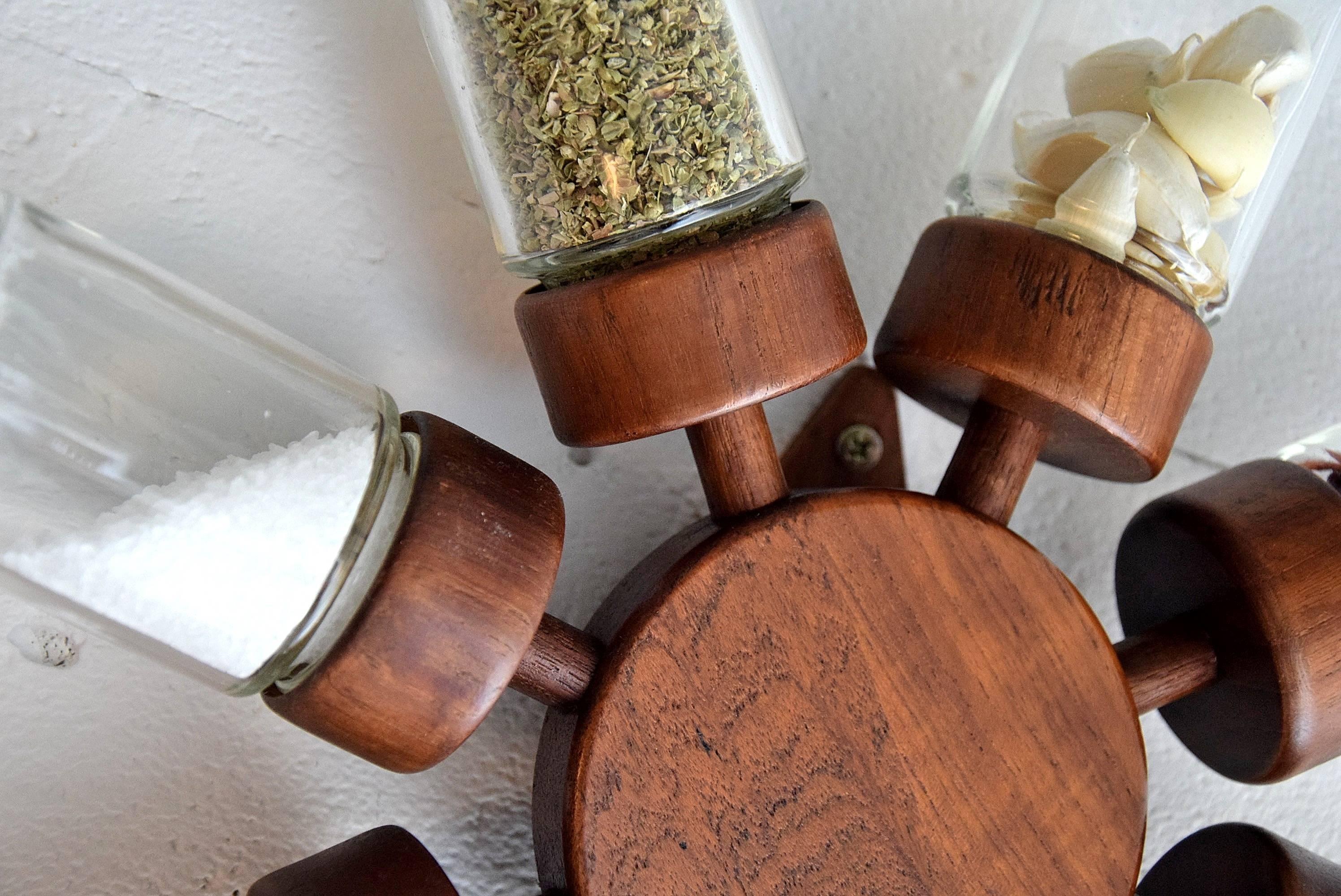 spice wheel rack