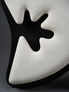 “Murena” — Alberto Cabiddu wall sculpture, 1999, Pietra di Vicenza