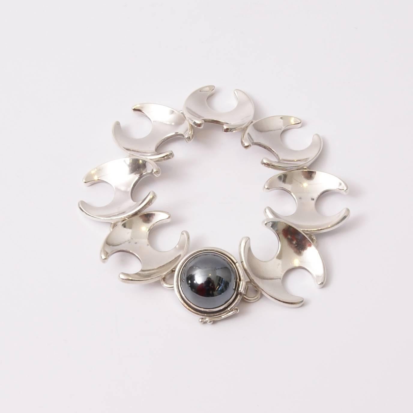 Mid-20th Century G. Jensen Silver and Hematite Bracelet and Necklace N° 130 by Henning Koppel For Sale