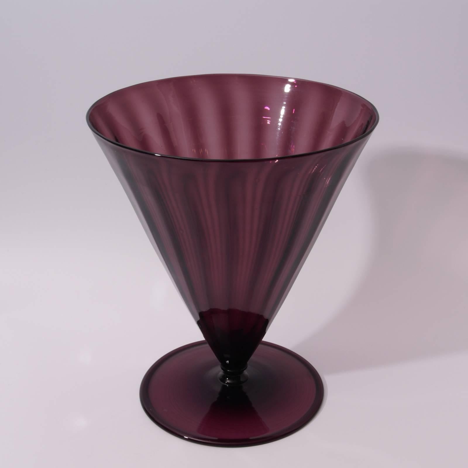 Large Art Deco Soffiati Venini Murano Glass Vase Design by Martinuzzi In Good Condition For Sale In Geneva, CH