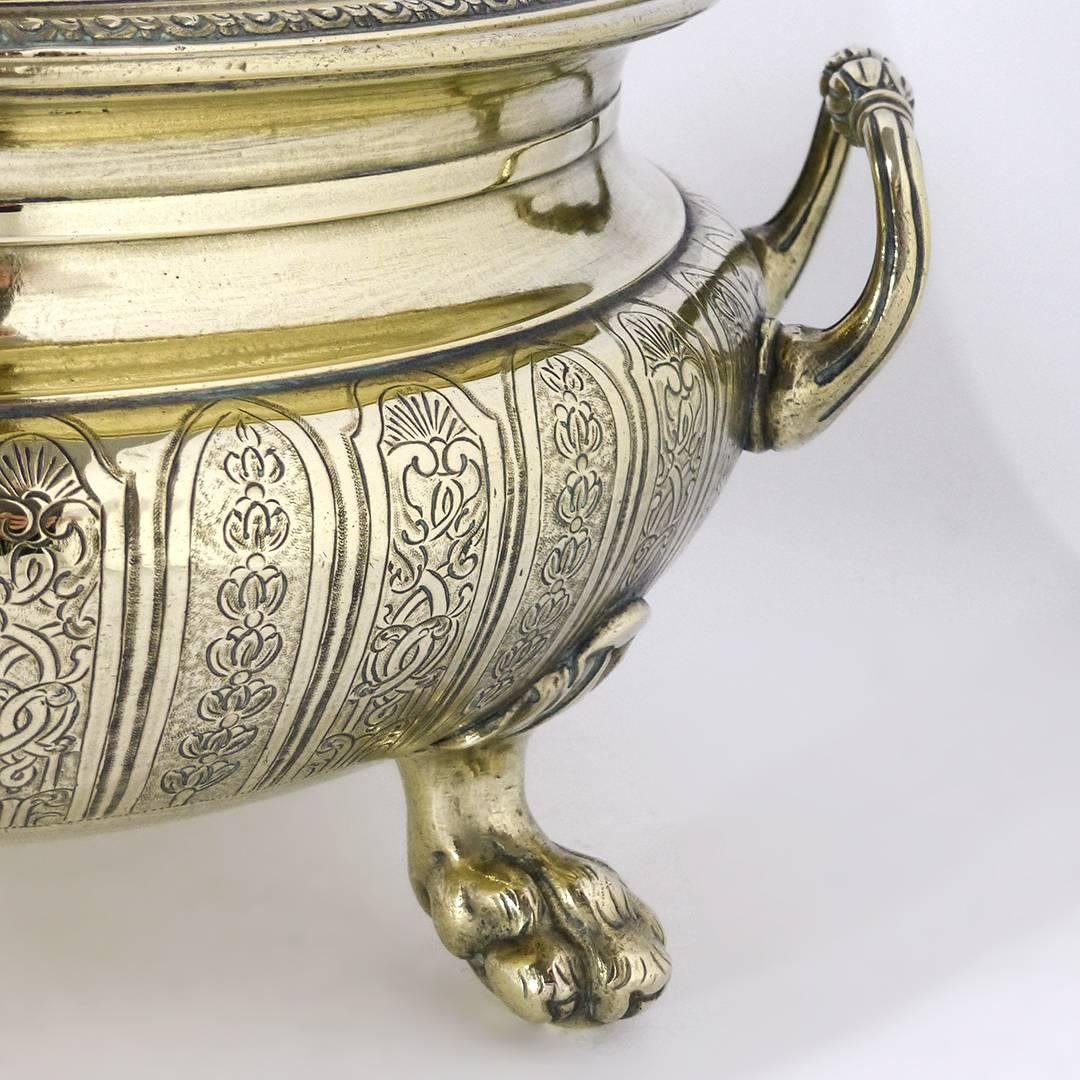 Important French Huguenot Cast Brass Silver Form Tureen, circa 1720 3