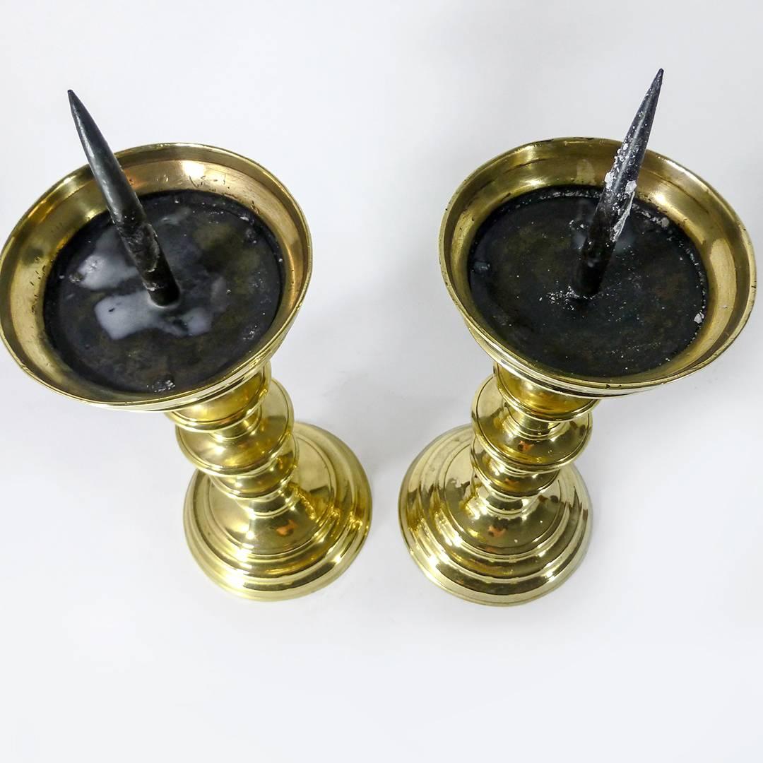 German Pair of Gothic Nuremberg Brass Pricket Candlesticks, circa 1500 For Sale