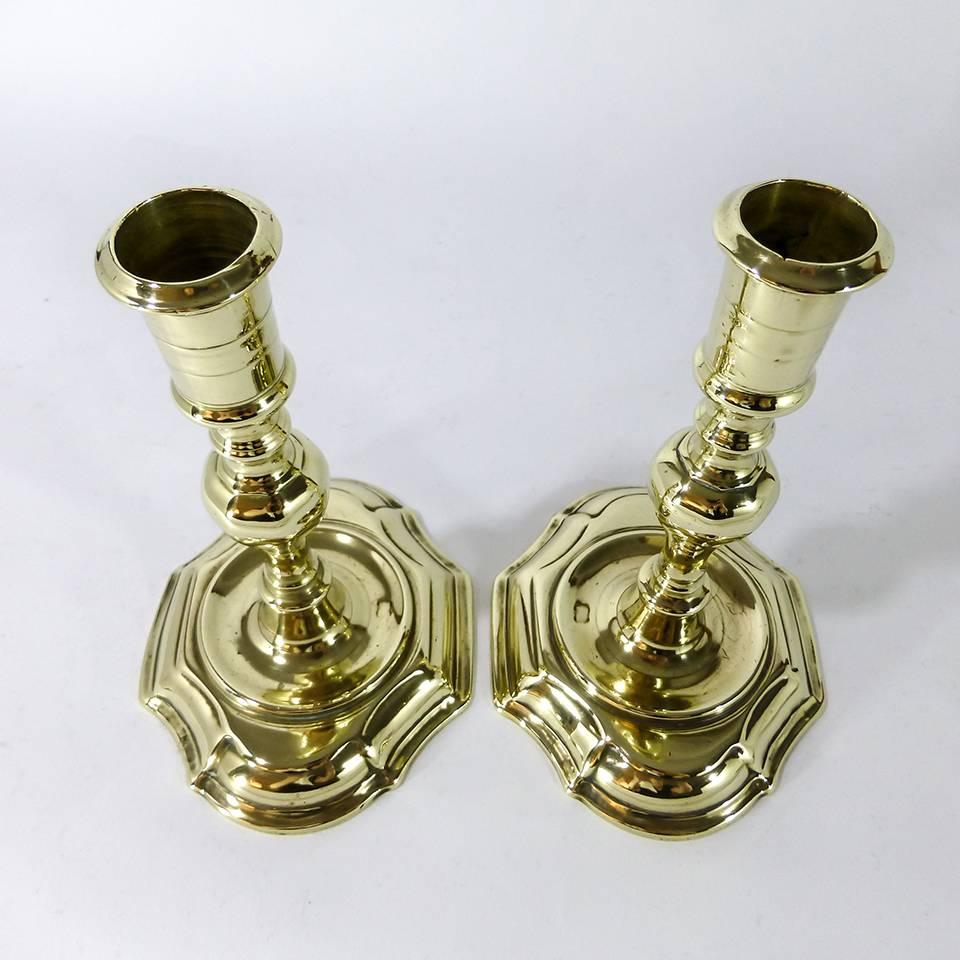 Pair of Danish brass candlesticks, circa 1700.

From the town of Naestved, located on the island of Zealand in Denmark.

Very unusual shaped base. Signed (worn). Core pins.

Measures: Height: 6 3/8″.
Base: 5" by 4".