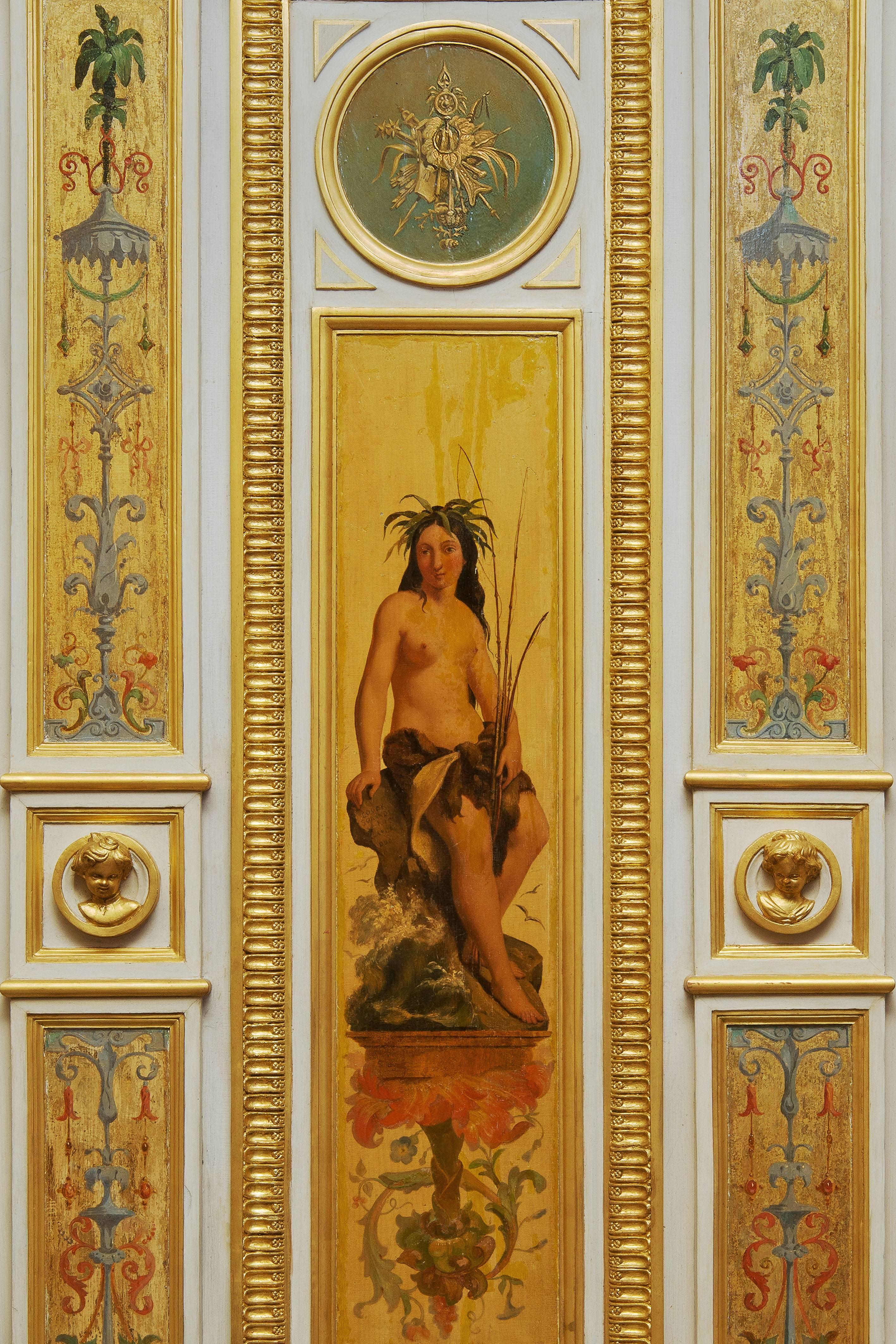 Beautiful Wood Paneling Decoration Painted and Gilded, 19th Century In Excellent Condition For Sale In Paris, FR