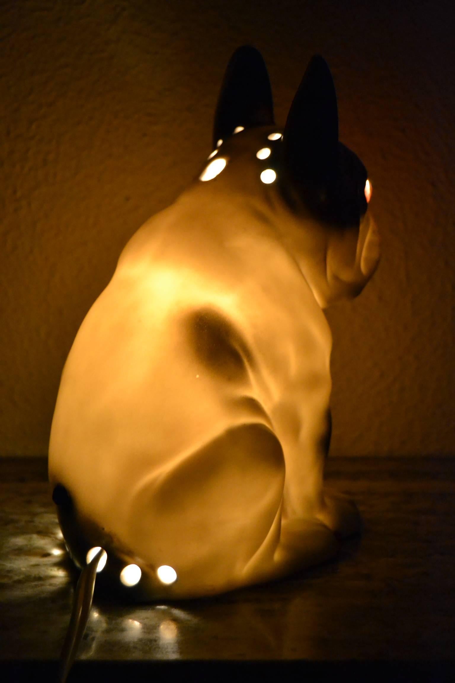 Vintage Perfume Lamp French Bulldog In Excellent Condition In Antwerp, BE