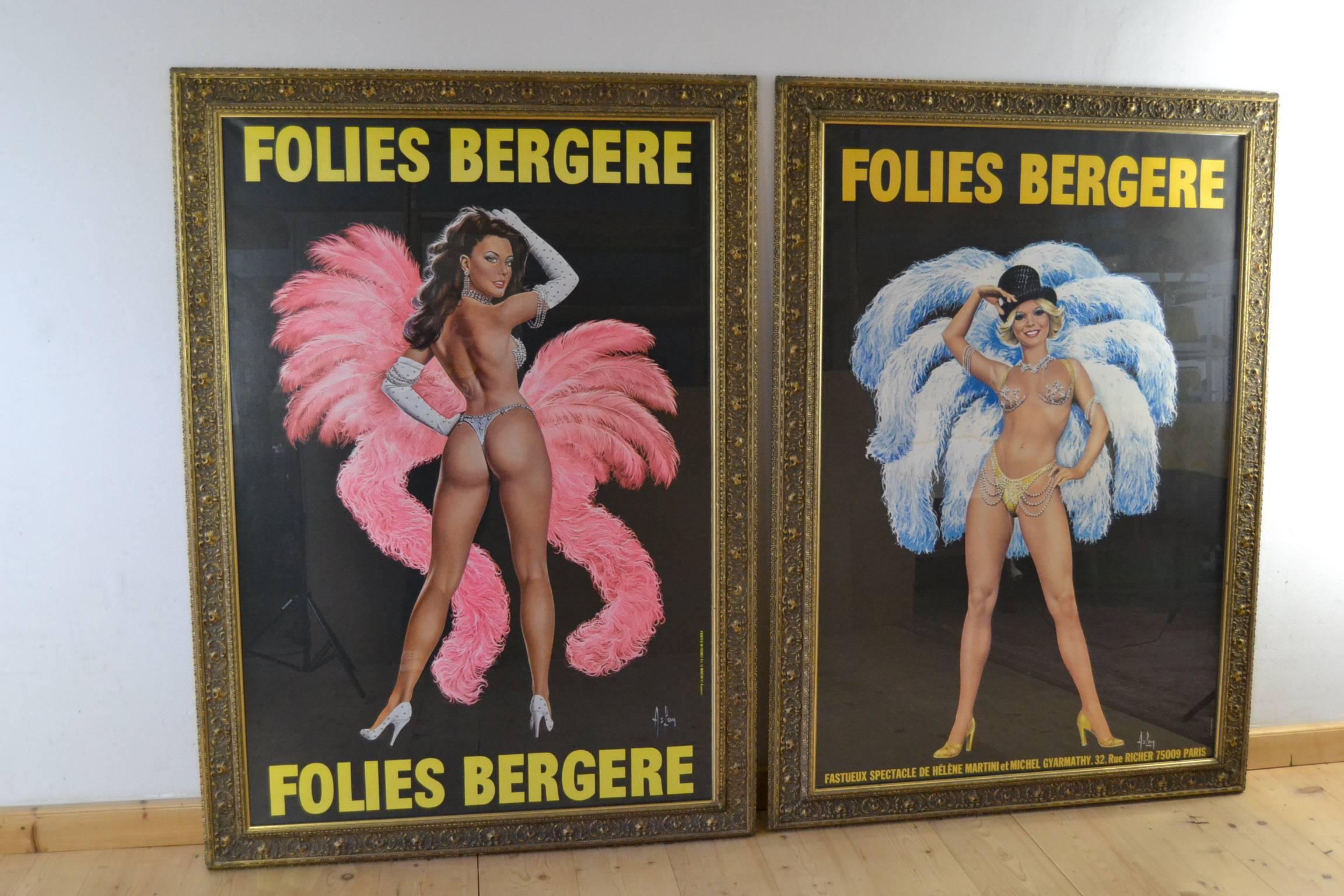 Stylish, sexy, Burlesque, Cabaret pin-up erotic entertainment
Folies Bergere, famous music hall theater.
Big original poster with cabaret dancer and ostrich feathers, linen backed and framed in stylish wooden frame with glass plate.

This big