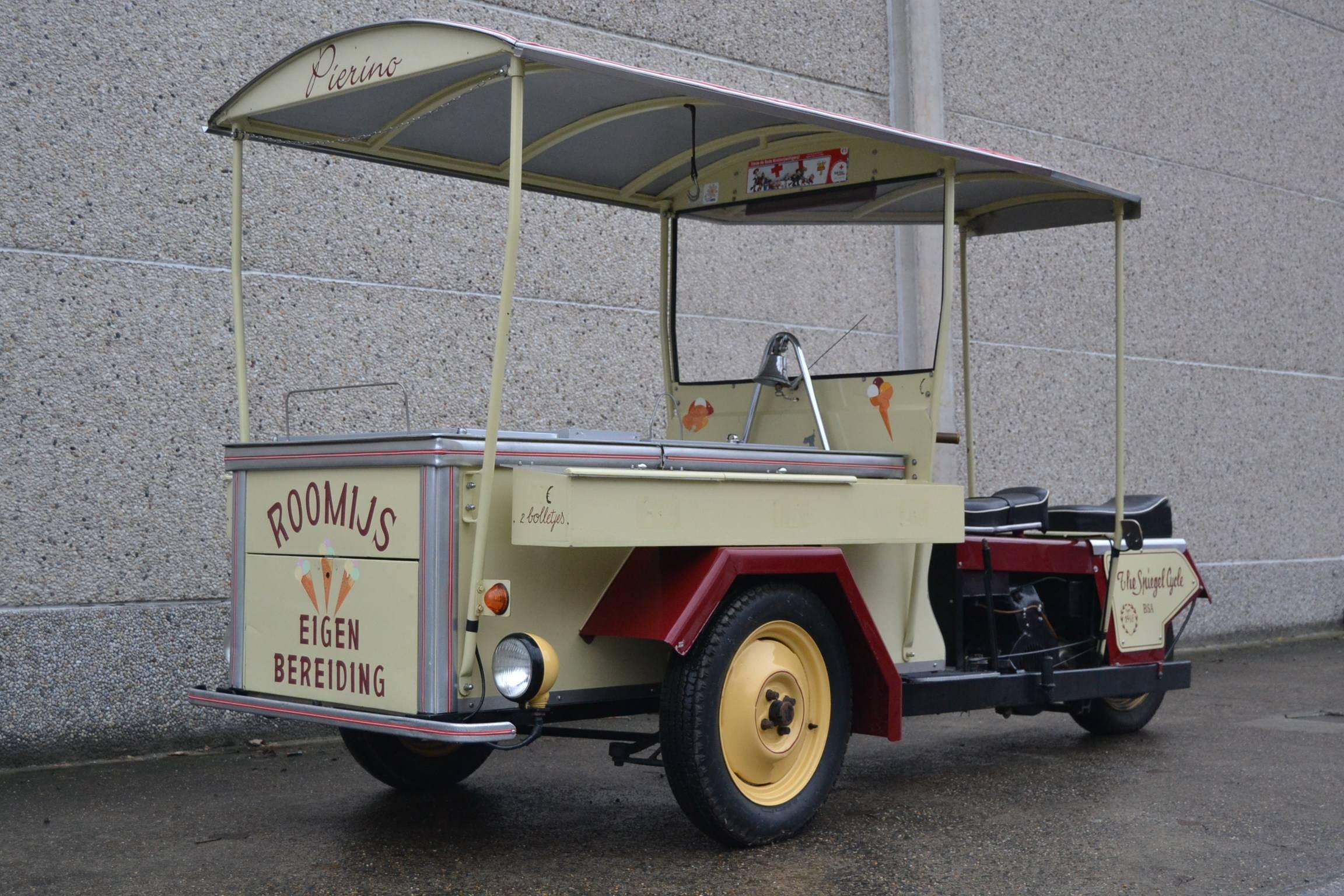Exceptional vehicle for selling ice cream 
or that special piece to decorate a hotel or catering business. 

This vintage Spiegel cycle motorbike-motorcycle, BSA engined, with ice cream cart was made by the company The Spiegel