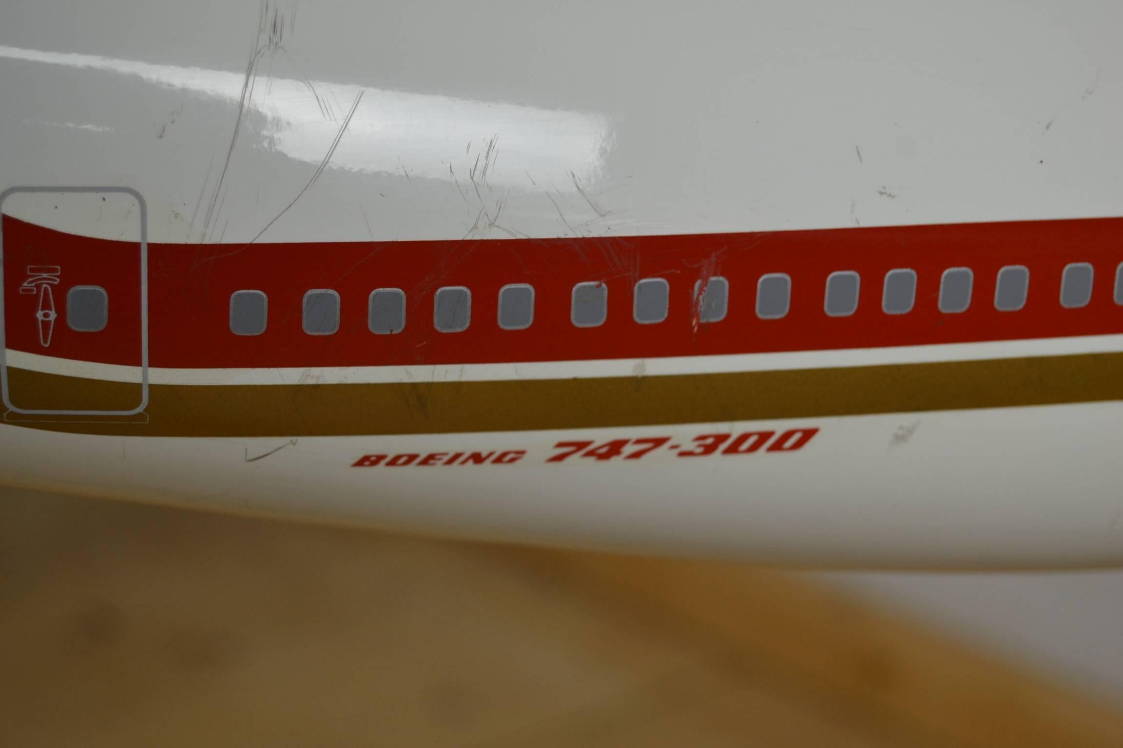 Huge Airplane Boeing, Promotional Model  In Good Condition In Antwerp, BE
